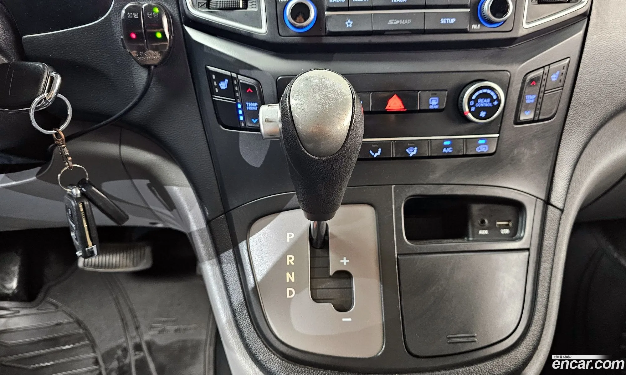Hyundai Grand Starex 2018 — 8