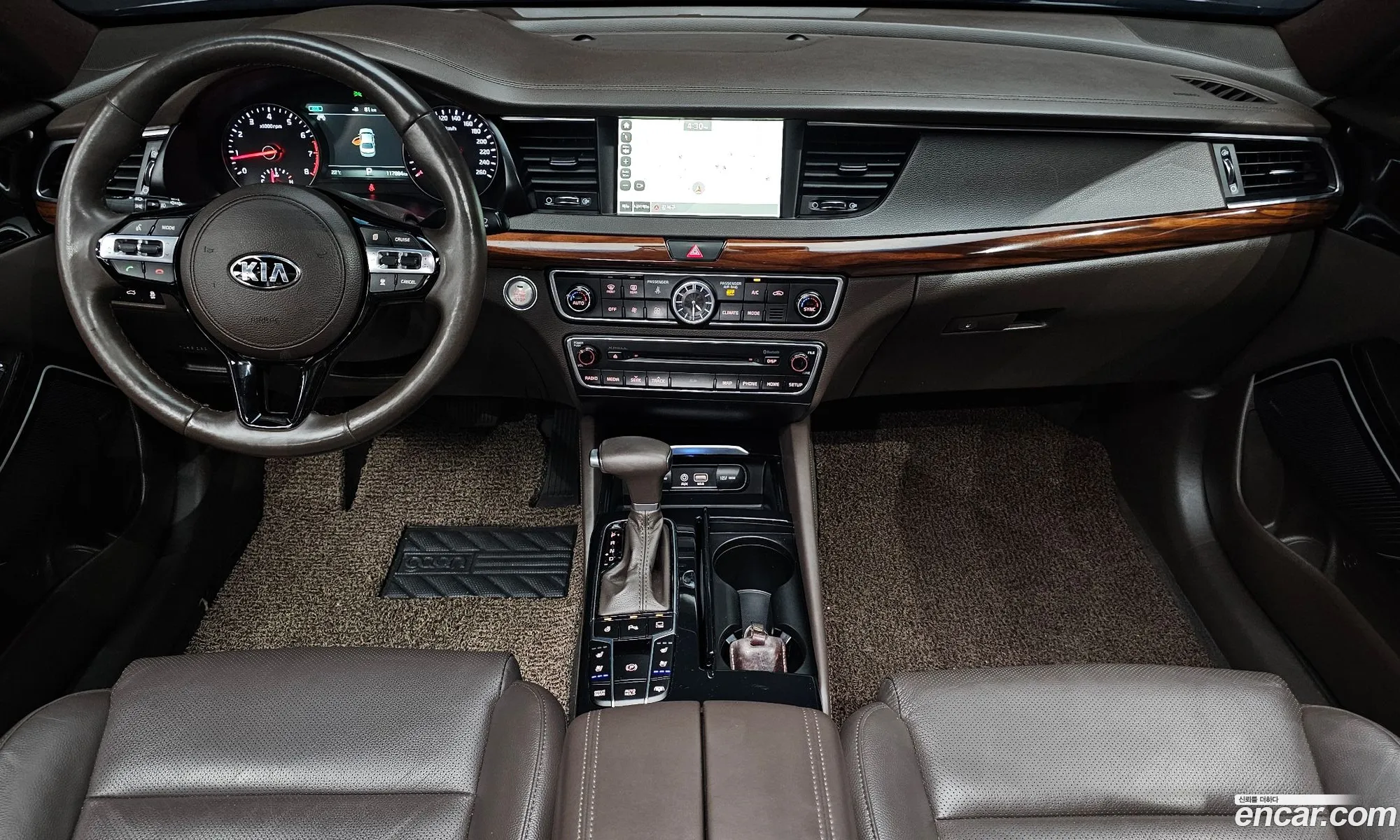 Kia K7 2017 KNALB415BHA109631 — 2