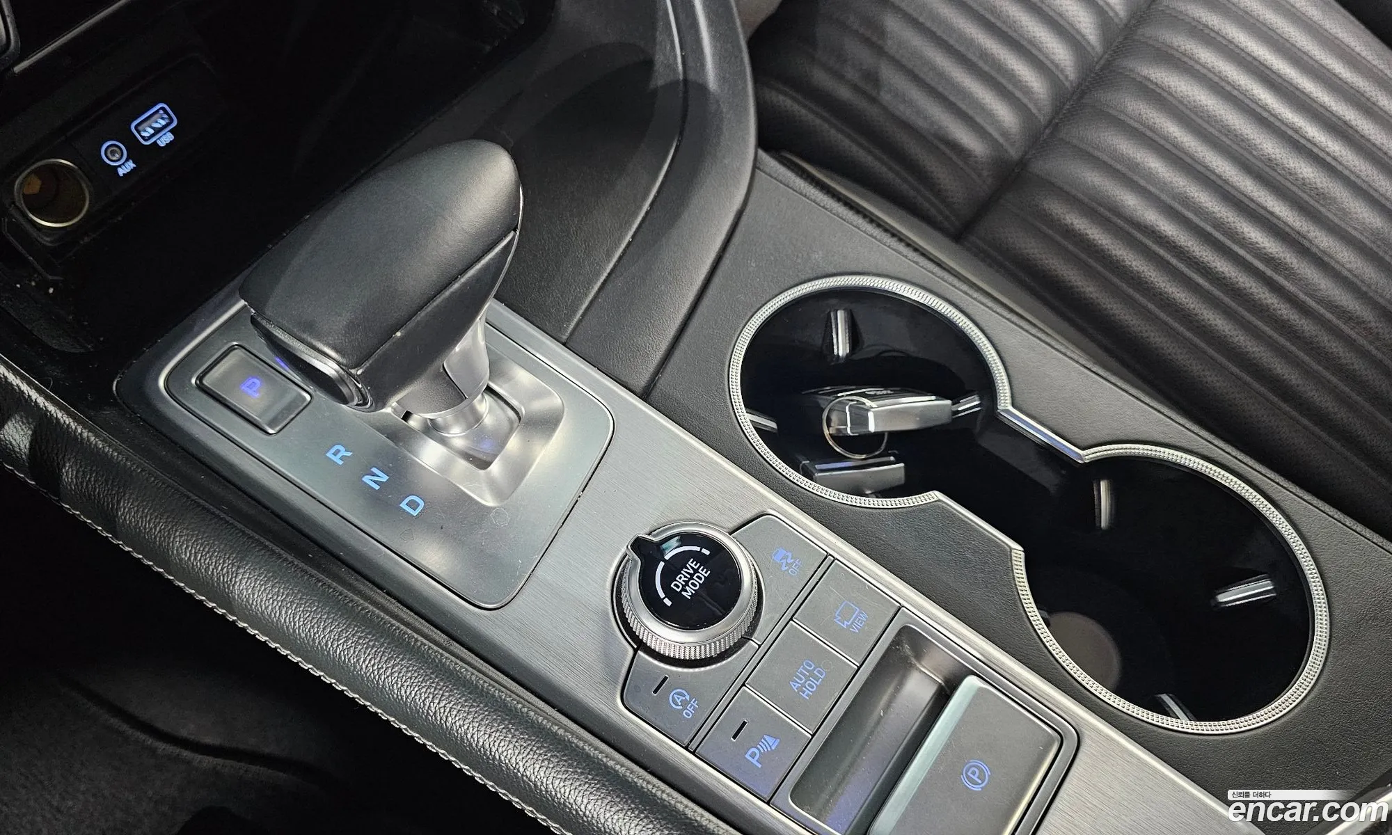 Genesis G70 2019 KMTG441BBKU041252 — 15