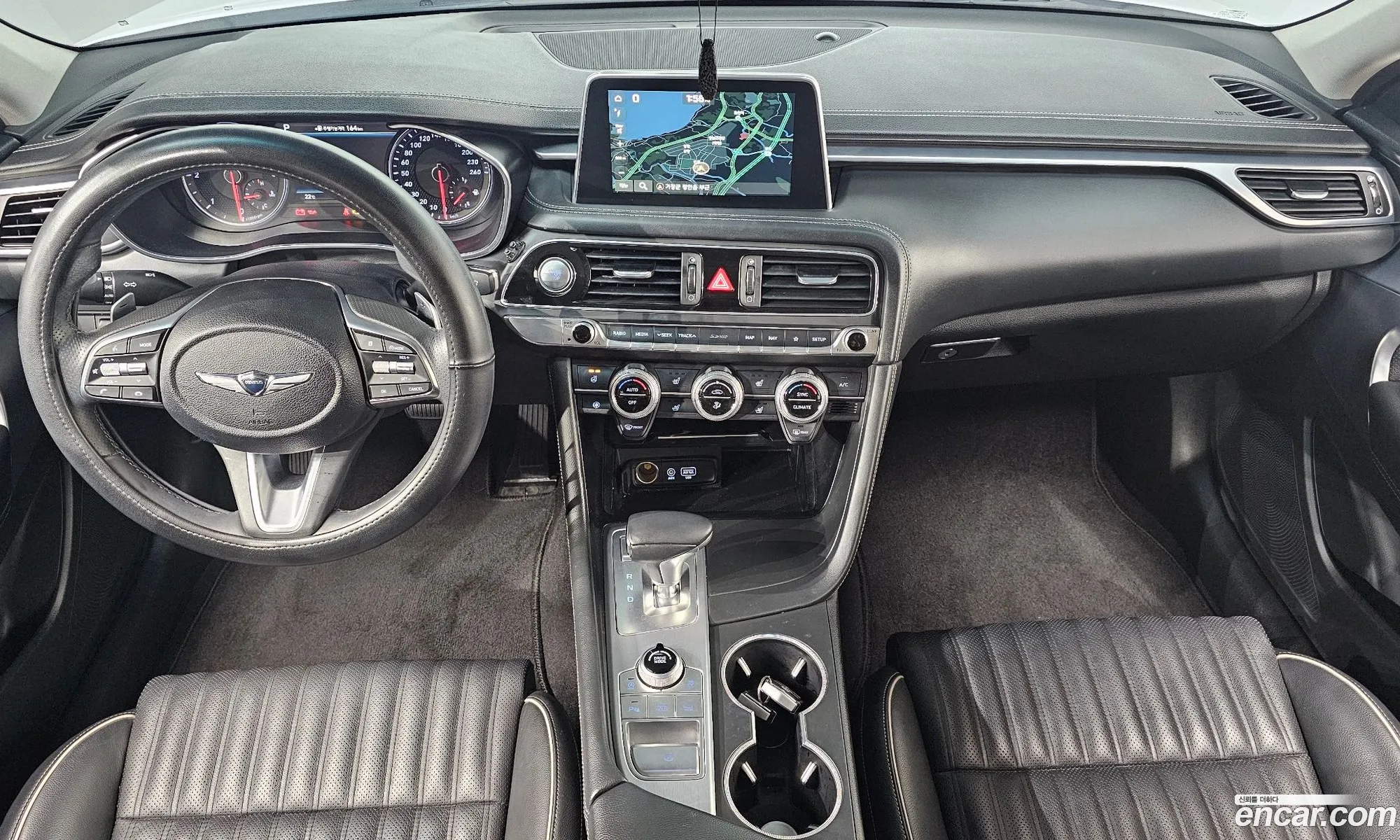 Genesis G70 2019 KMTG441BBKU041252 — 9