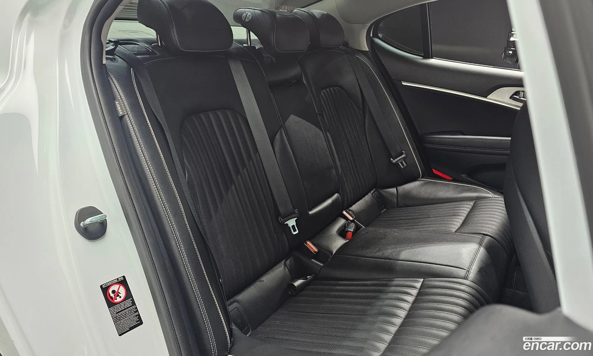 Genesis G70 2019 KMTG441BBKU041252 — 12