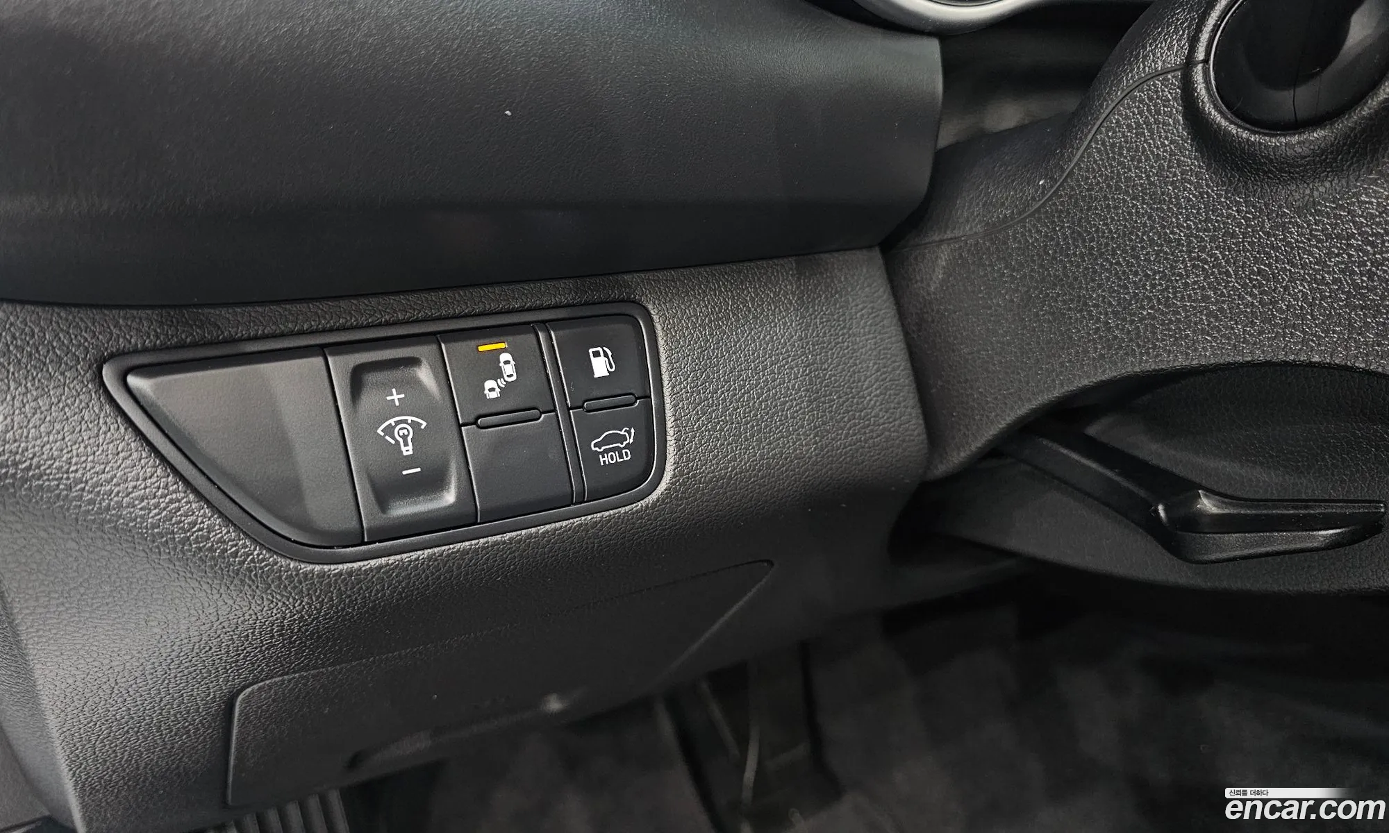 Genesis G70 2019 KMTG441BBKU041252 — 19