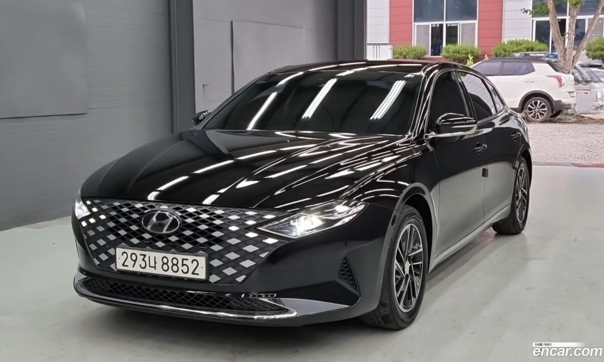 Hyundai Grandeur IG 2022 — 18