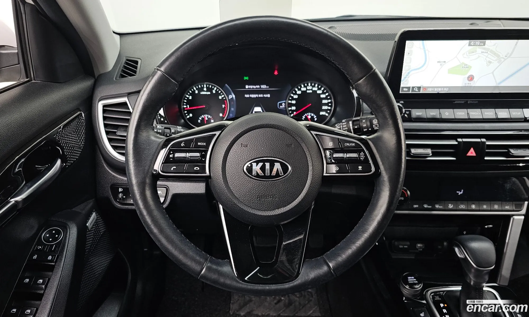 Kia Seltos 2019 KNAET812GLK003976 — 22