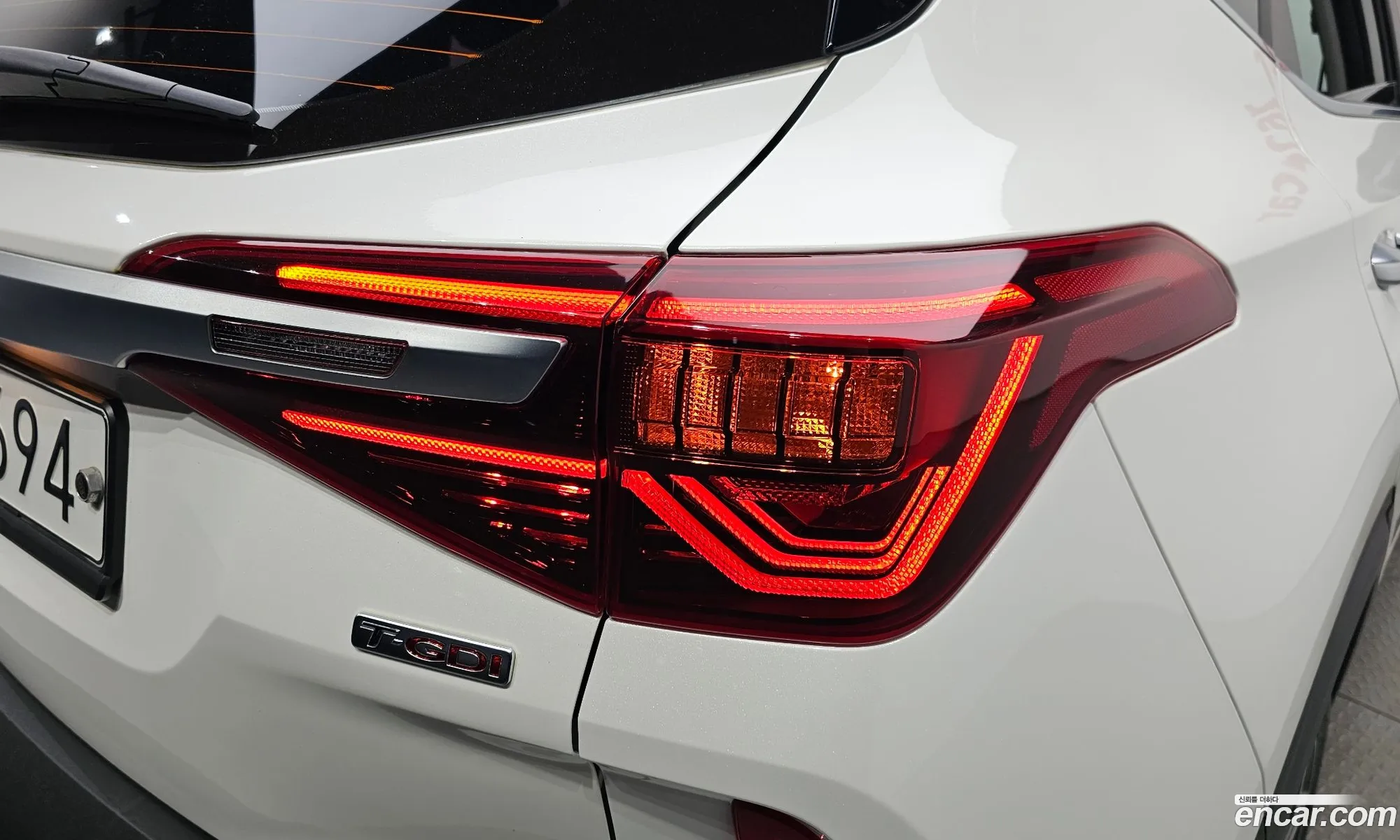 Kia Seltos 2019 KNAET812GLK003976 — 23