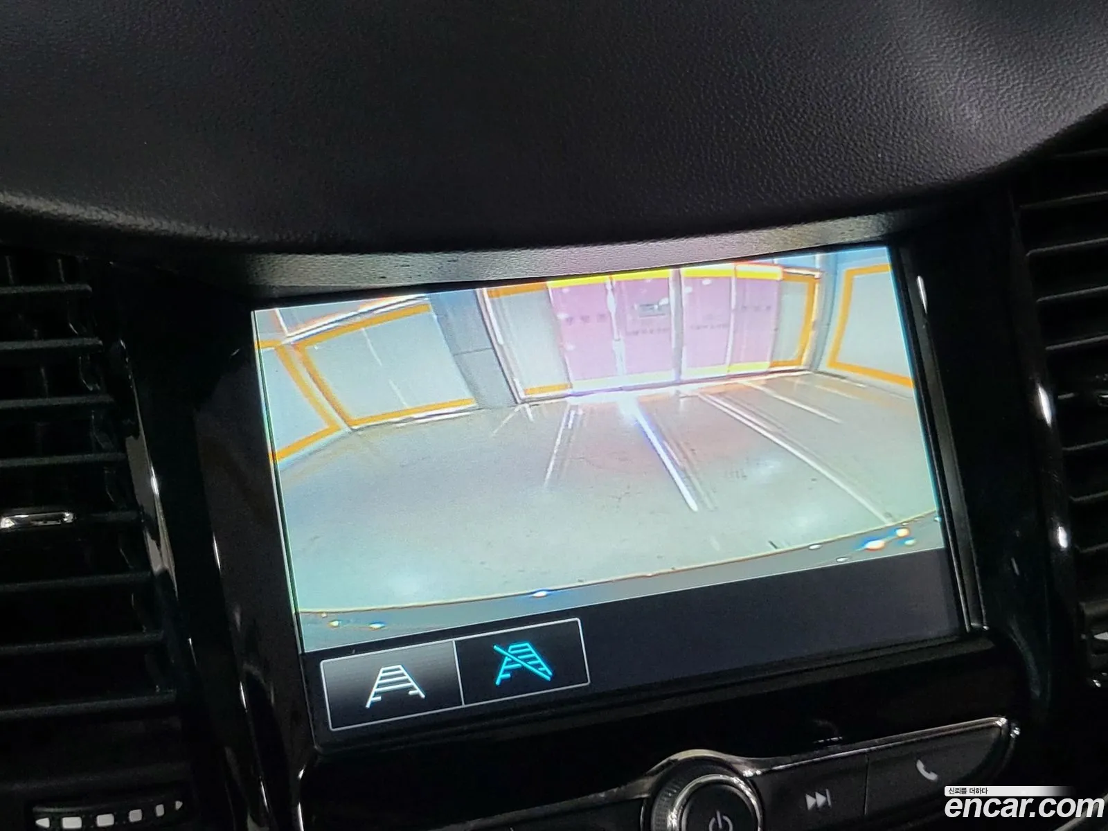 Chevrolet (GM Daewoo) Trax 2017 — 2