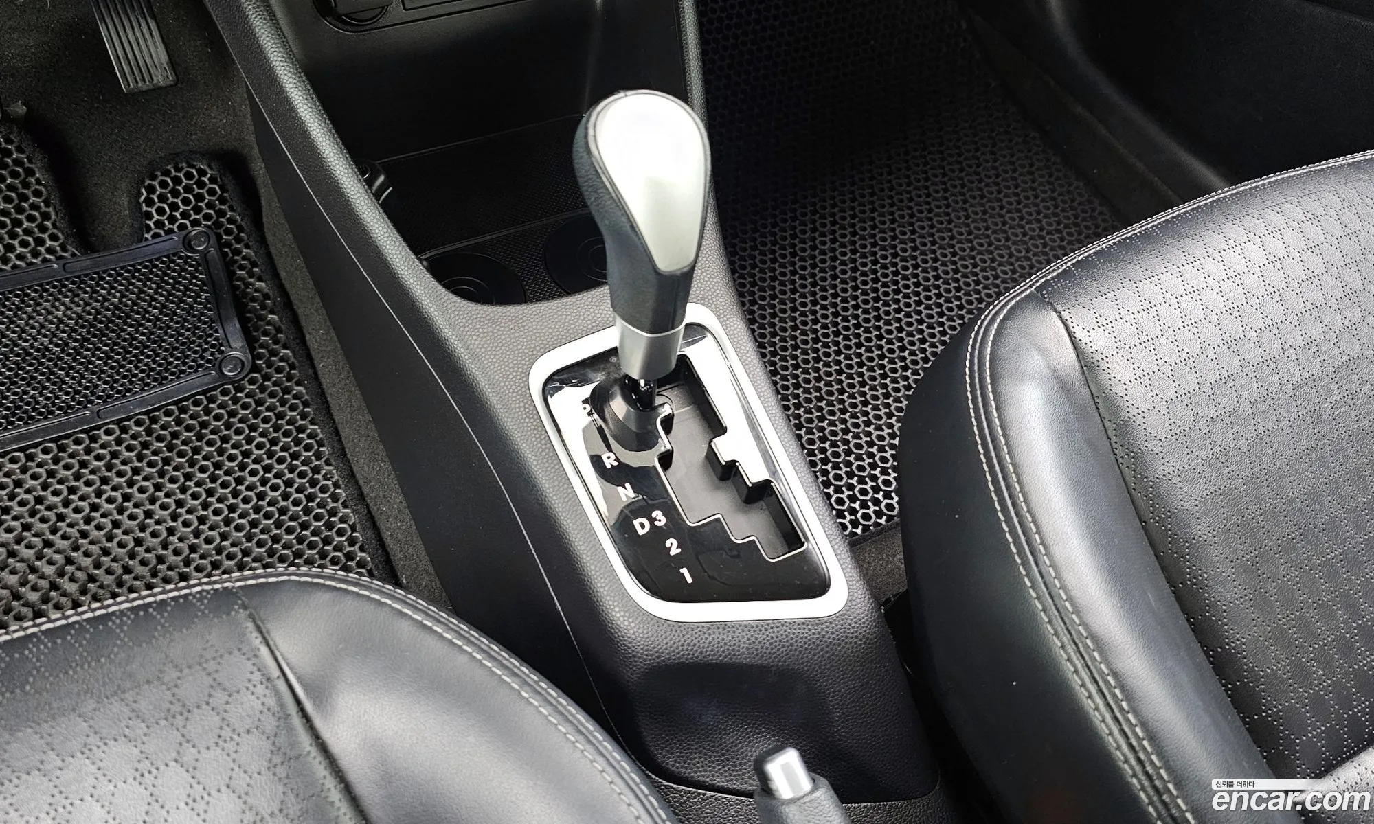Kia Morning 2015 — 28