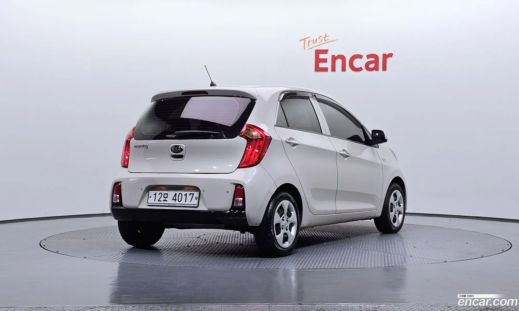 Kia Morning 2015 — 14