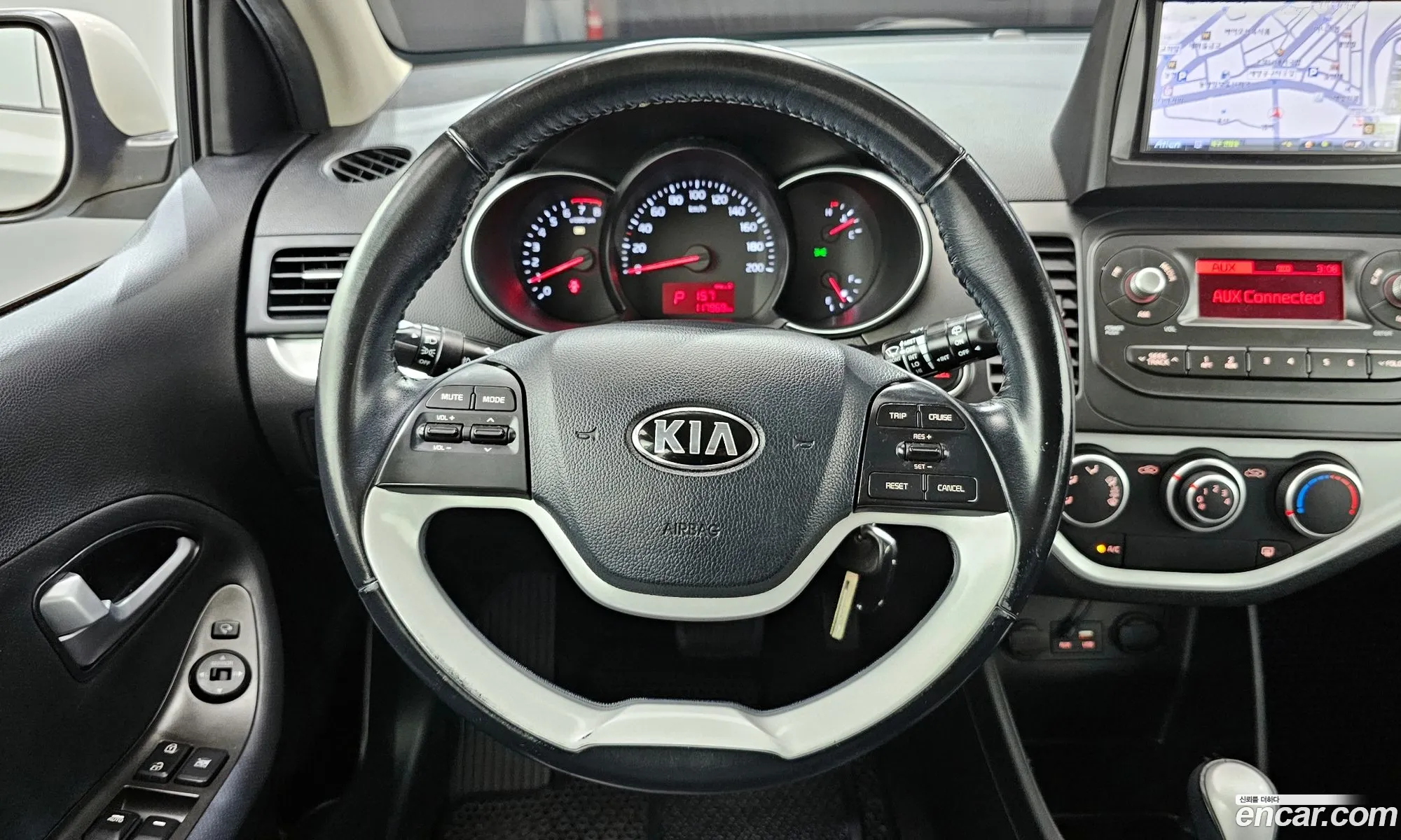 Kia Morning 2015 — 24