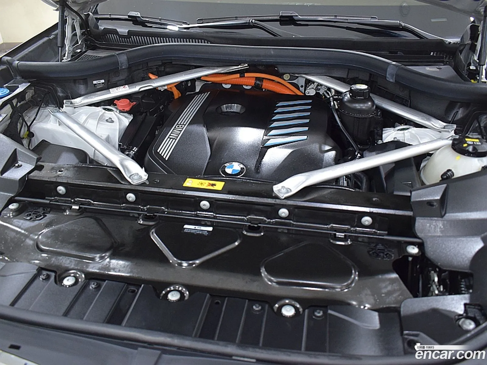 BMW X5 2022 — 7