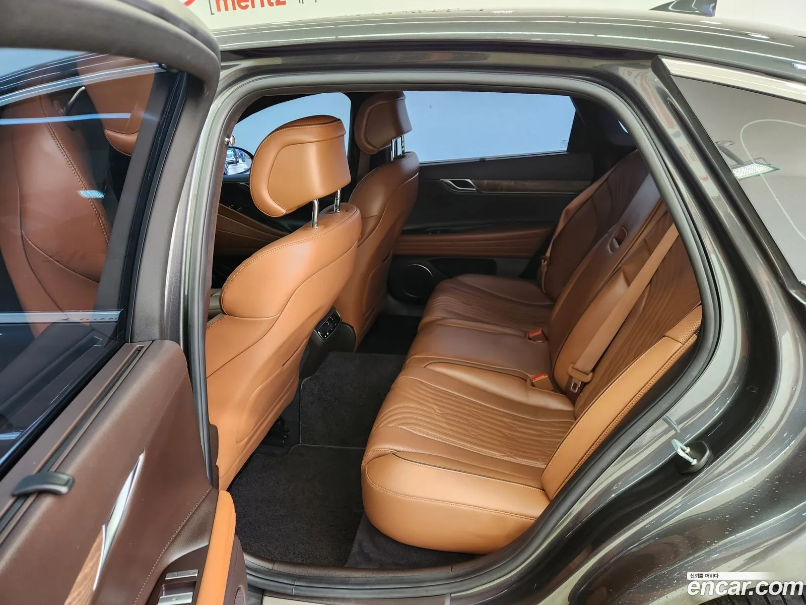 Genesis G80 2021 — 17