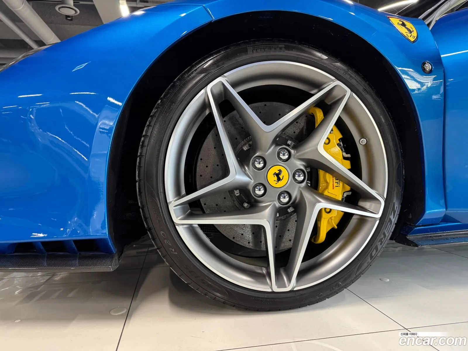 Ferrari F8 Spider