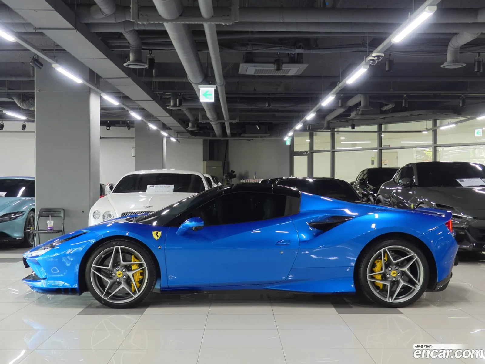 Ferrari F8 Spider 2022 — 6