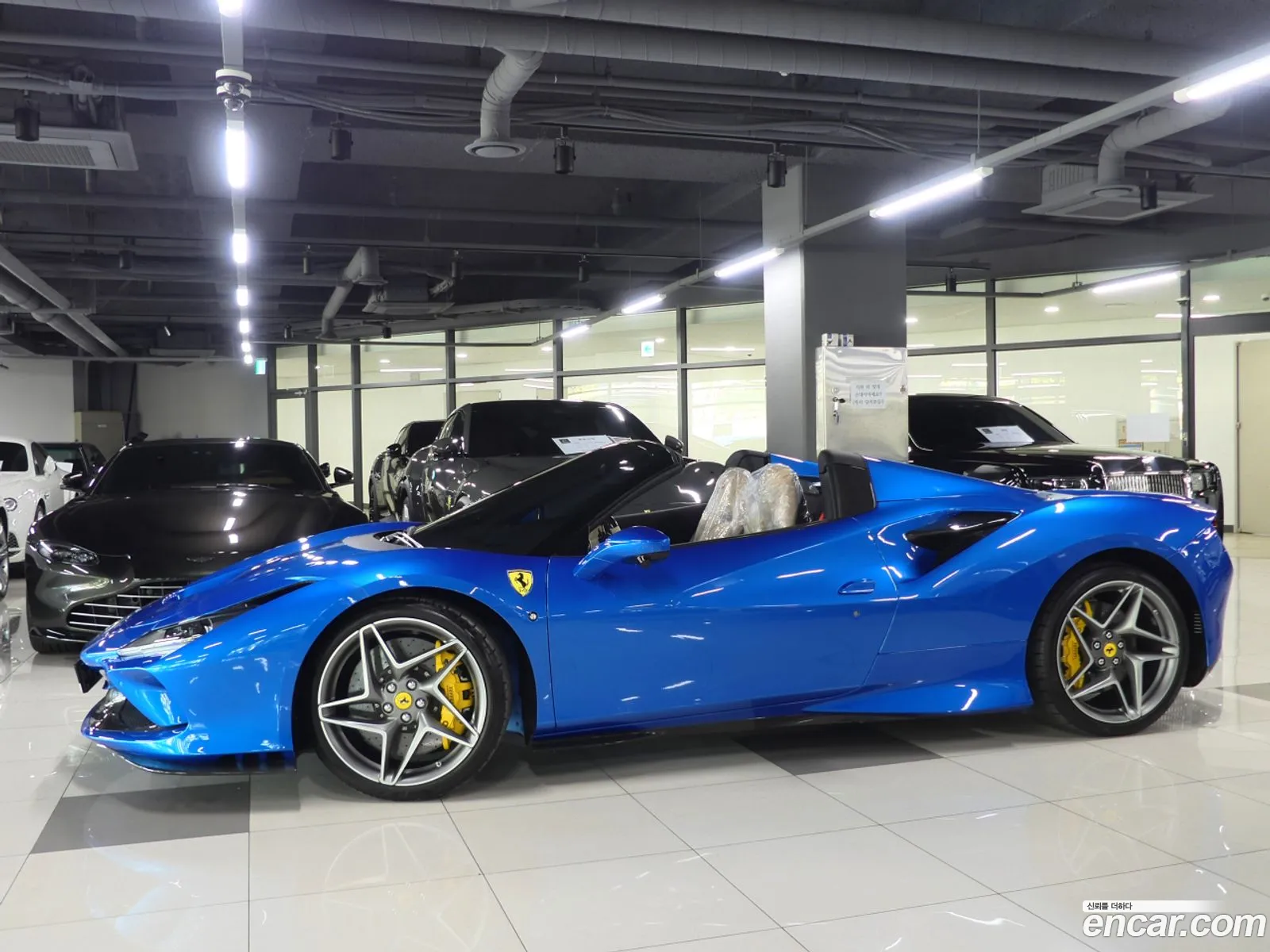 Ferrari F8 Spider 2022 — 4