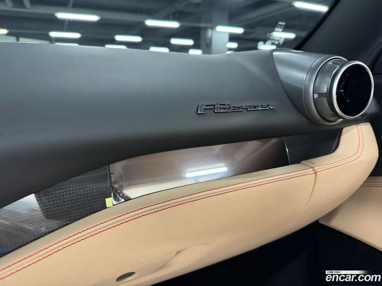 Ferrari F8 Spider 2022 — 19