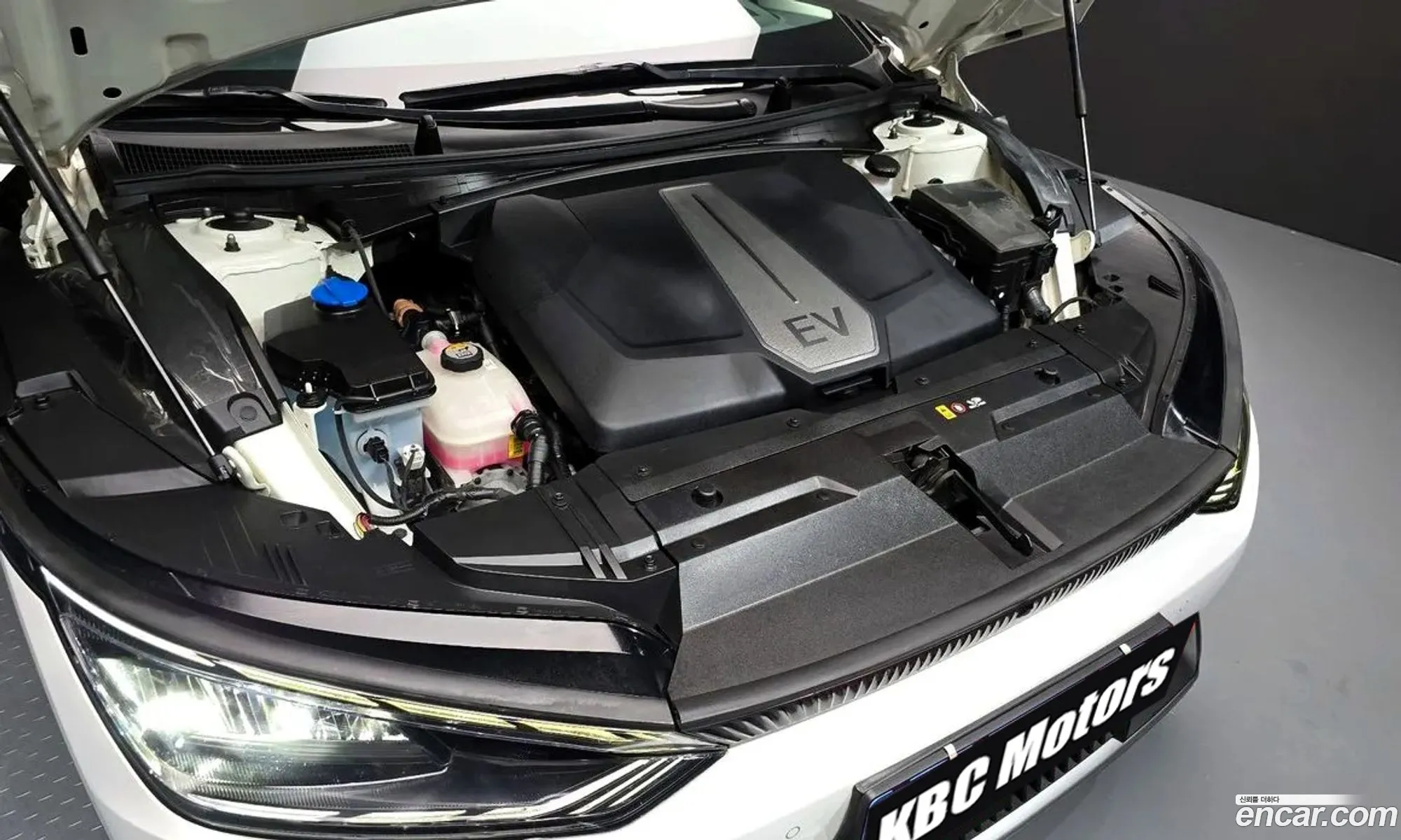 Kia EV6 2022 — 8