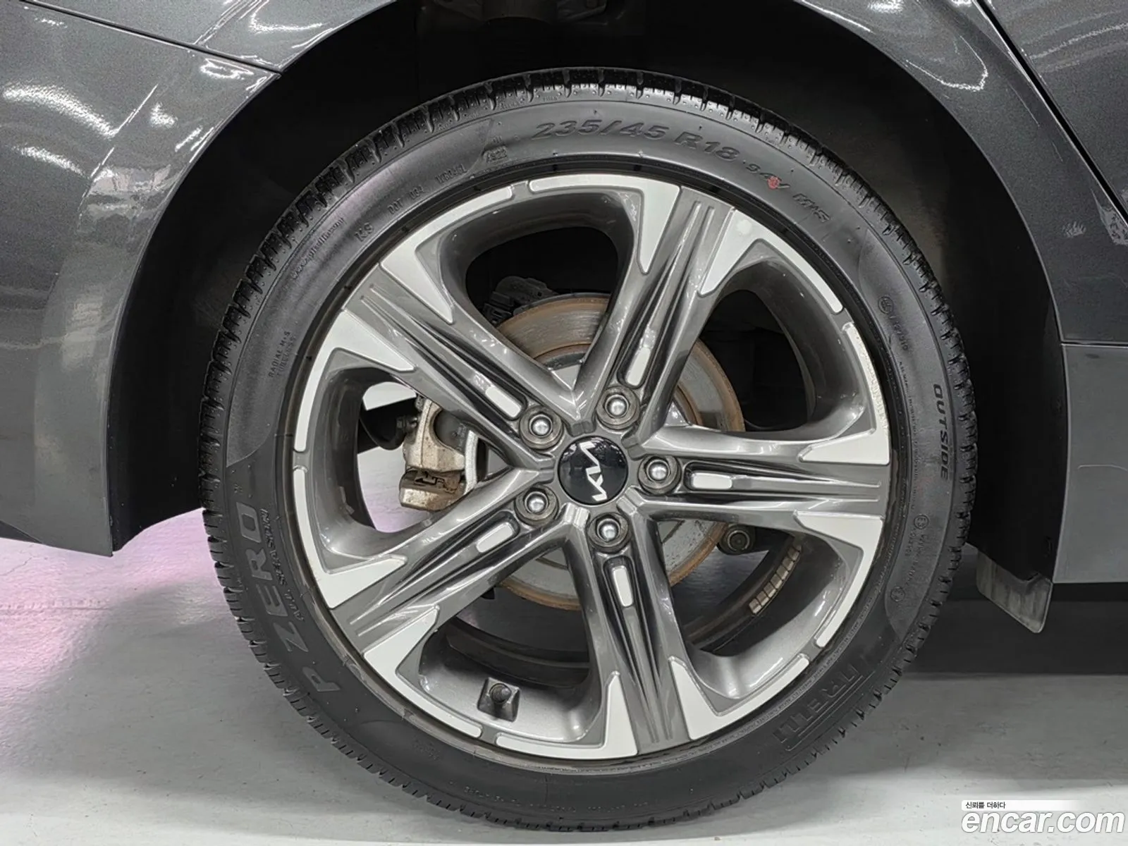 Kia K5 2023 — 3