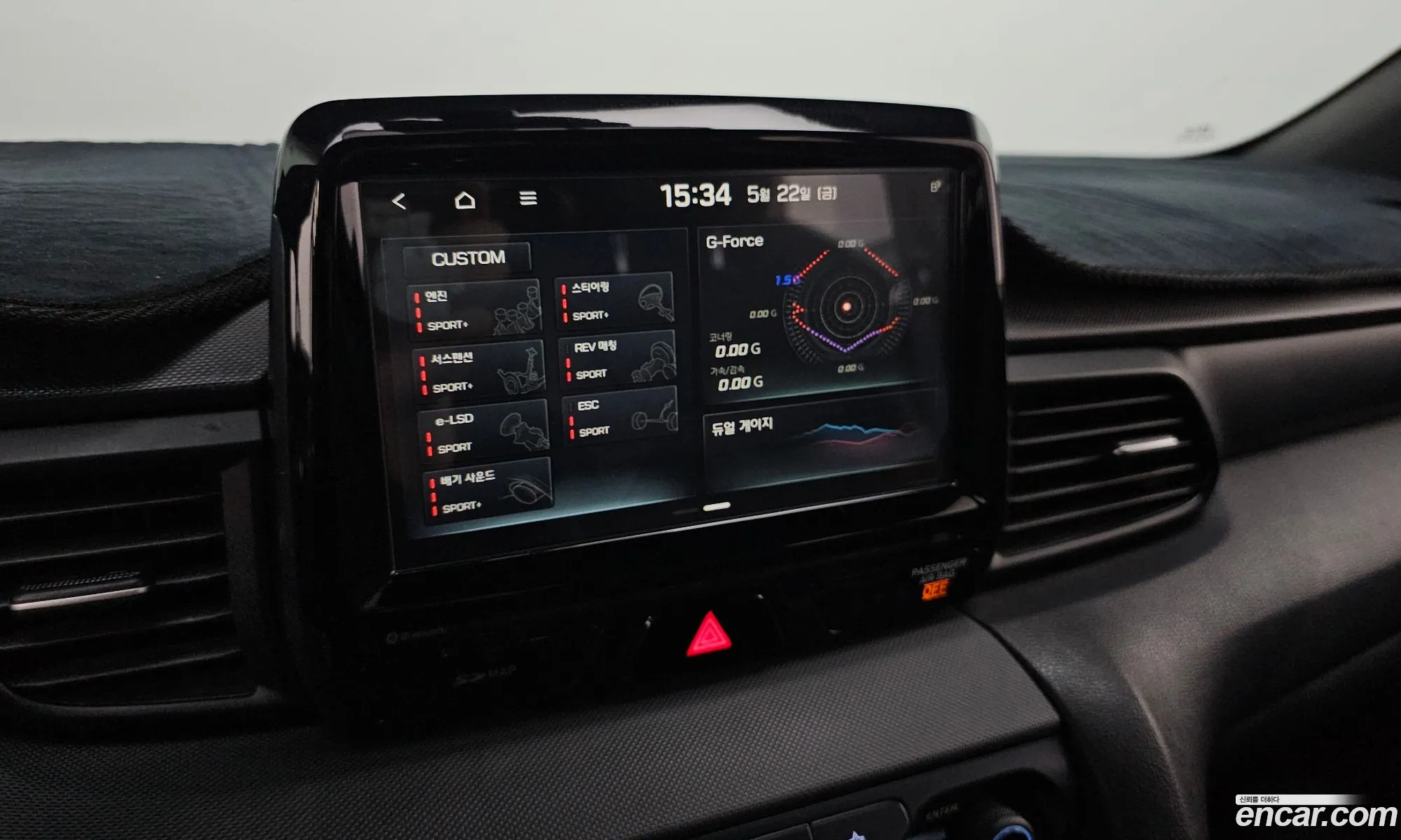 Hyundai Veloster 2019 — 28