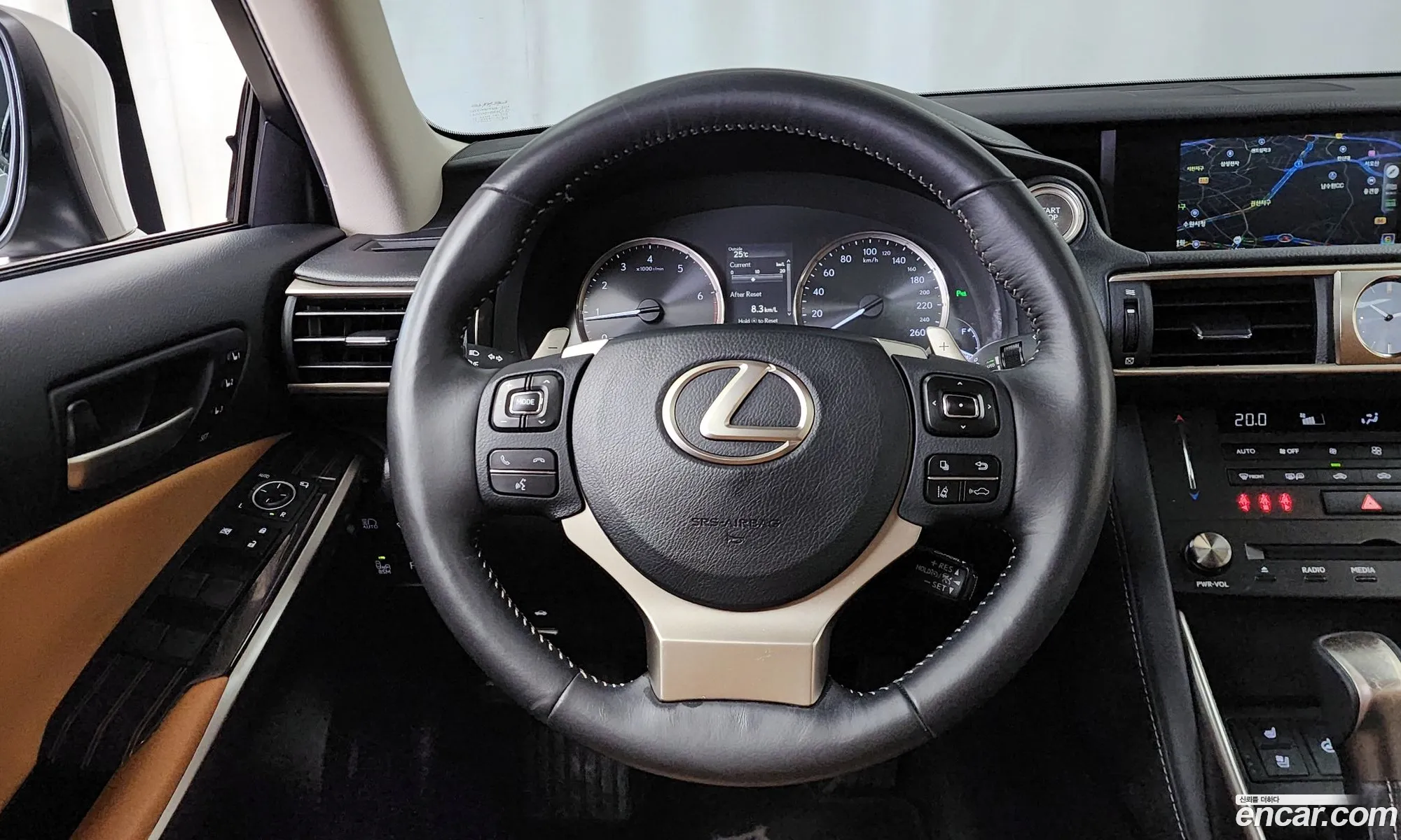 Lexus IS300 2019 JTHBA5D22K5094949 — 13