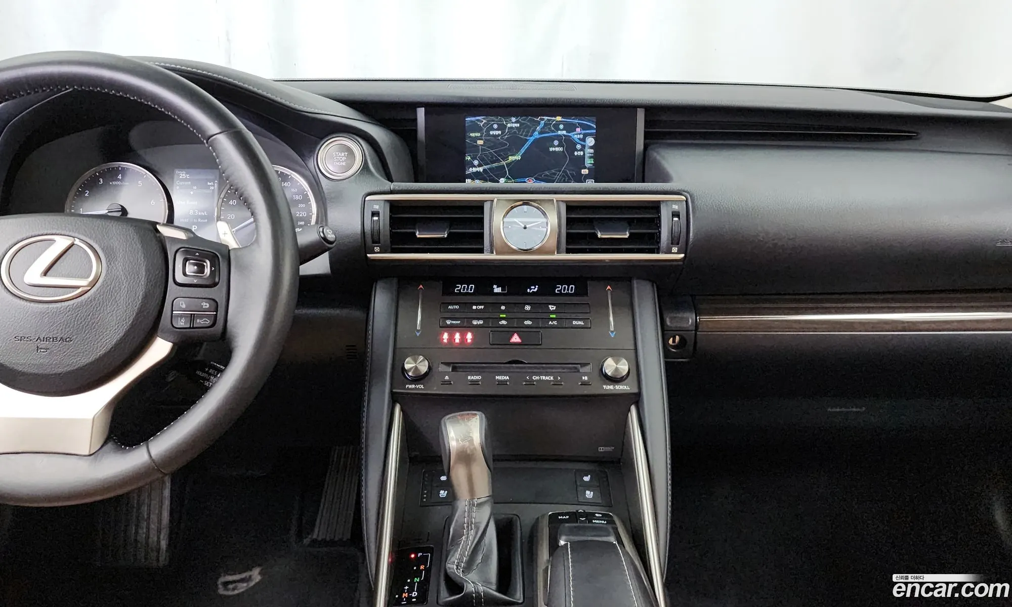 Lexus IS300 2019 JTHBA5D22K5094949 — 16