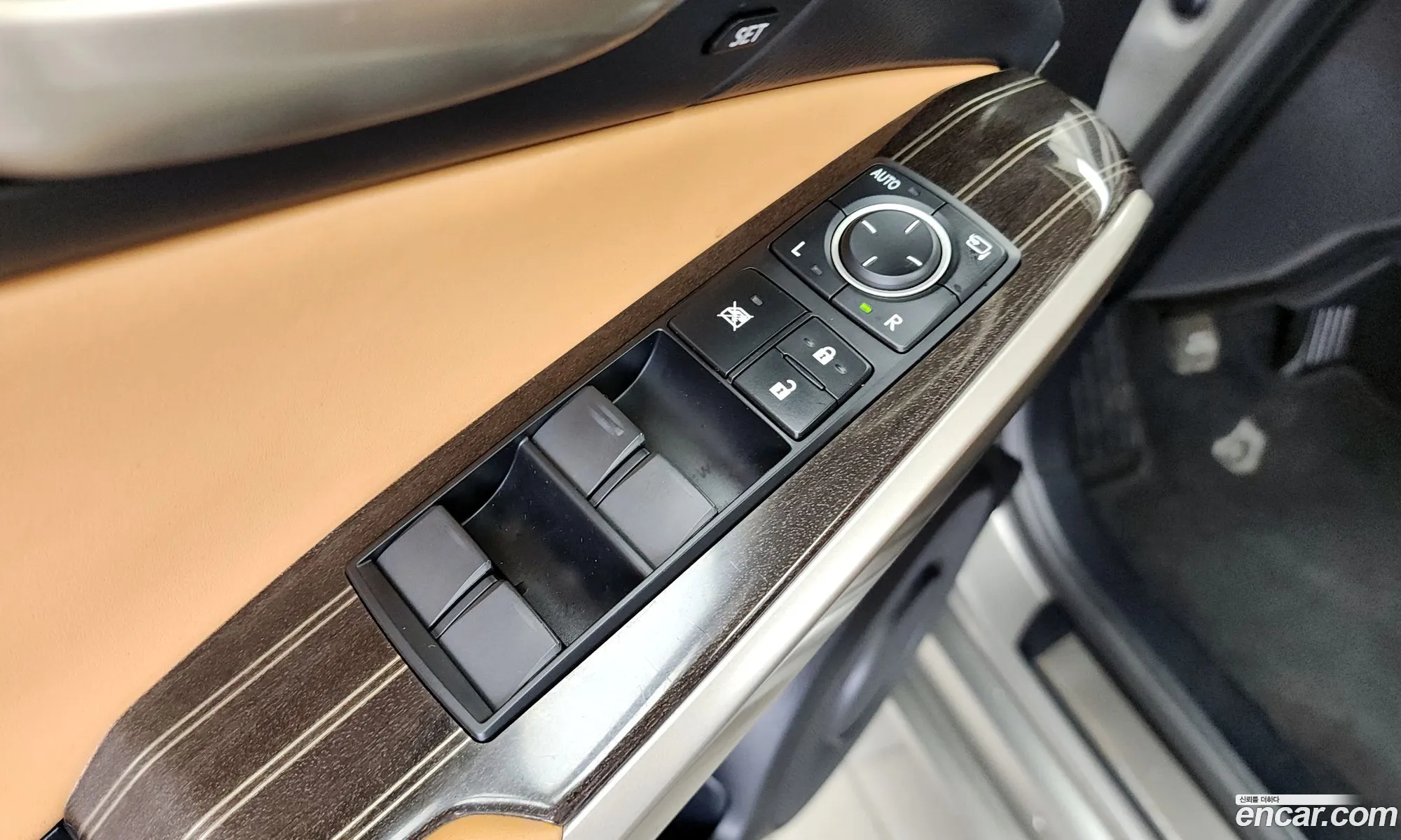 Lexus IS300 2019 JTHBA5D22K5094949 — 28