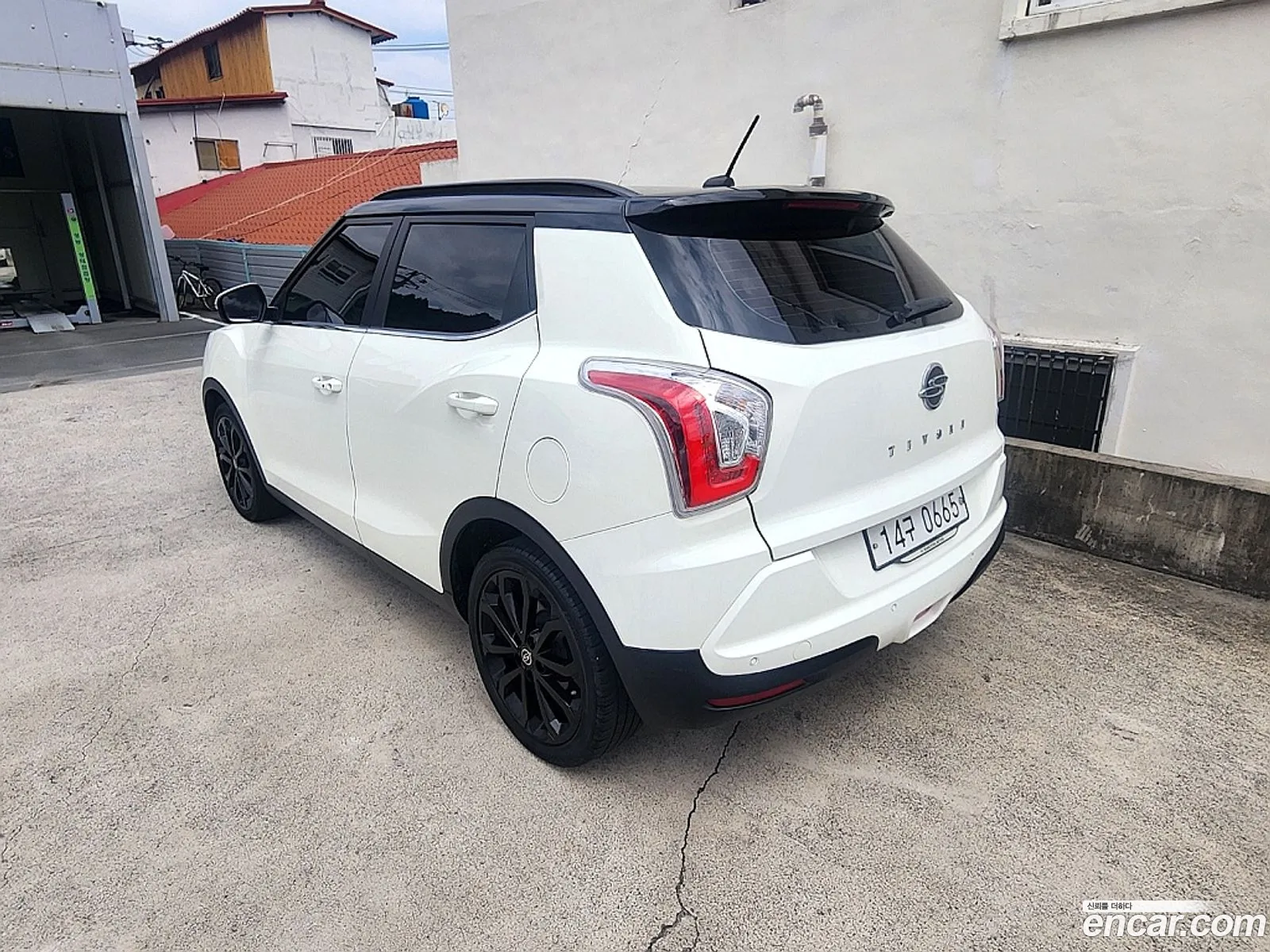 KG Mobility (SsangYong) Tivoli 2016 — 11