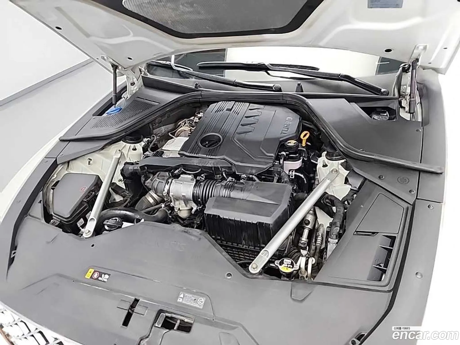 Genesis G80 2020 — 12