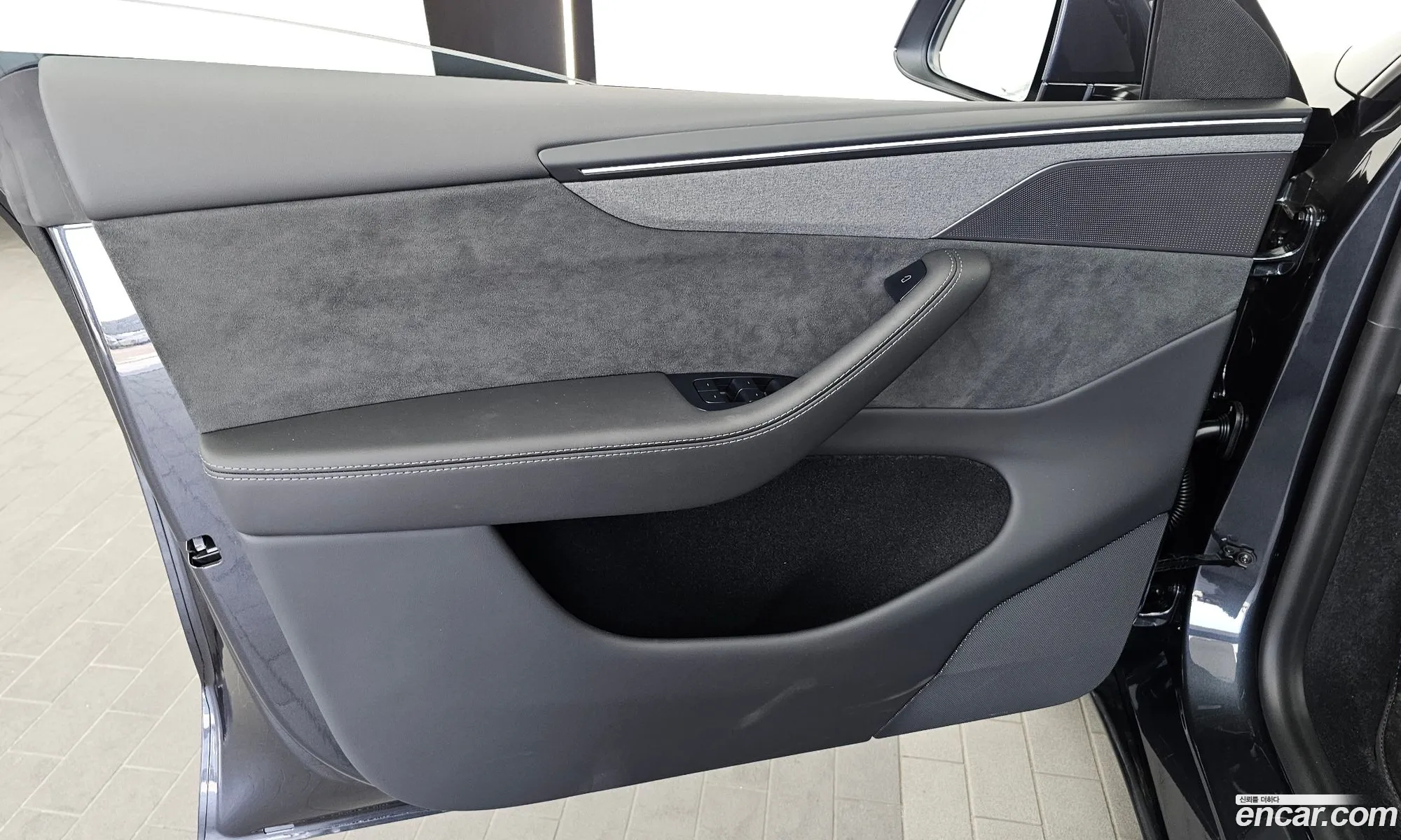 Tesla Model Y 2026 LPWYGCEK4TC683363 — 3