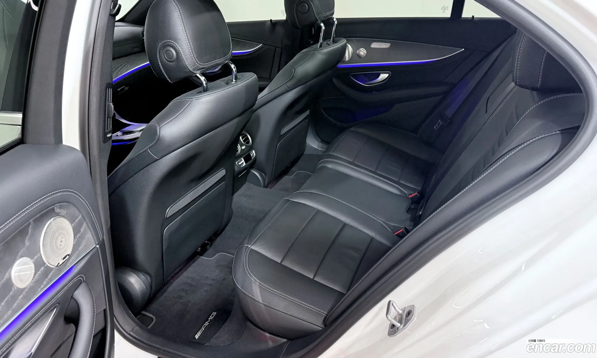 Mercedes-Benz E-Class W213 2022 — 11