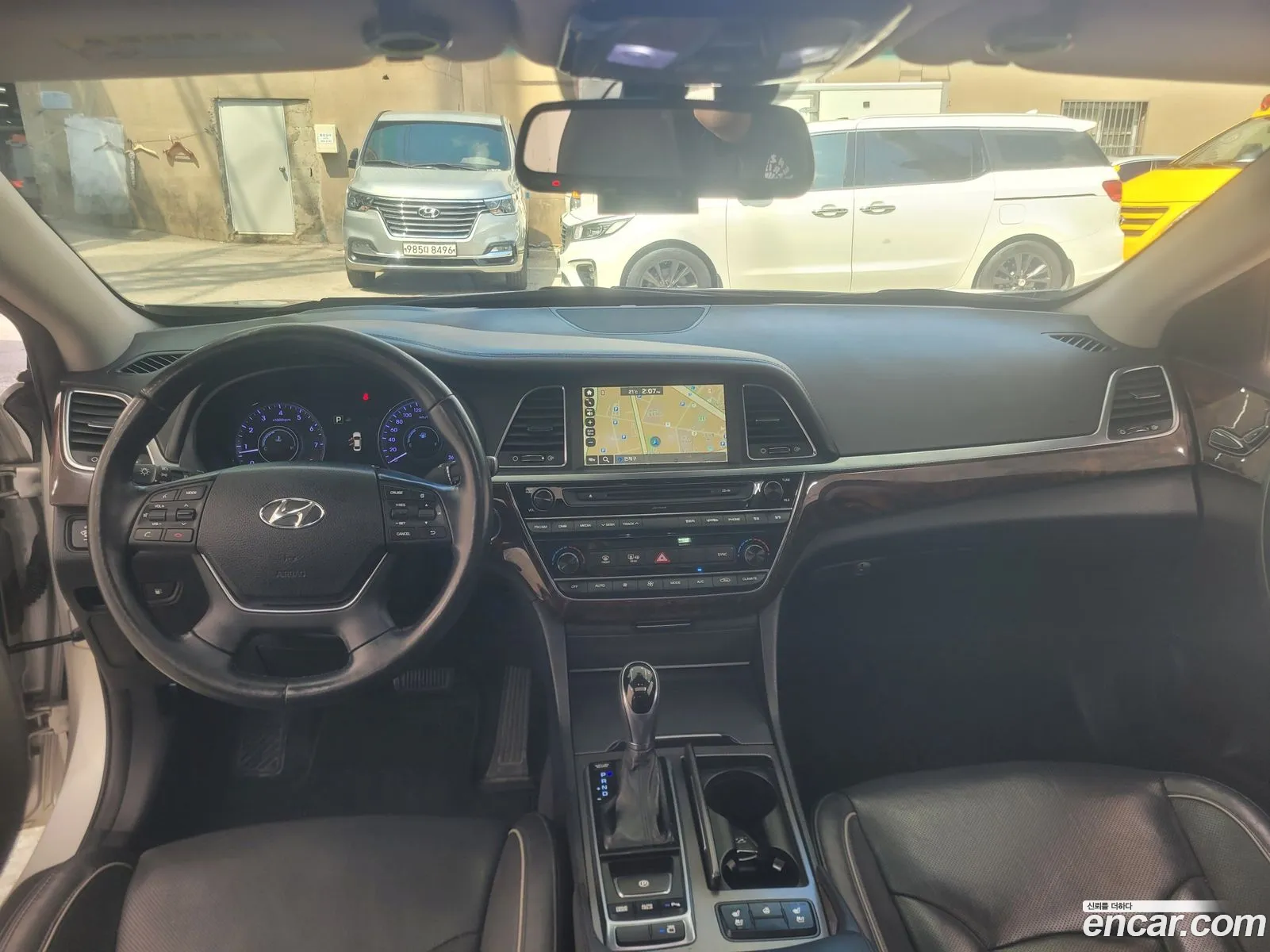 Hyundai Aslan 2015 — 4