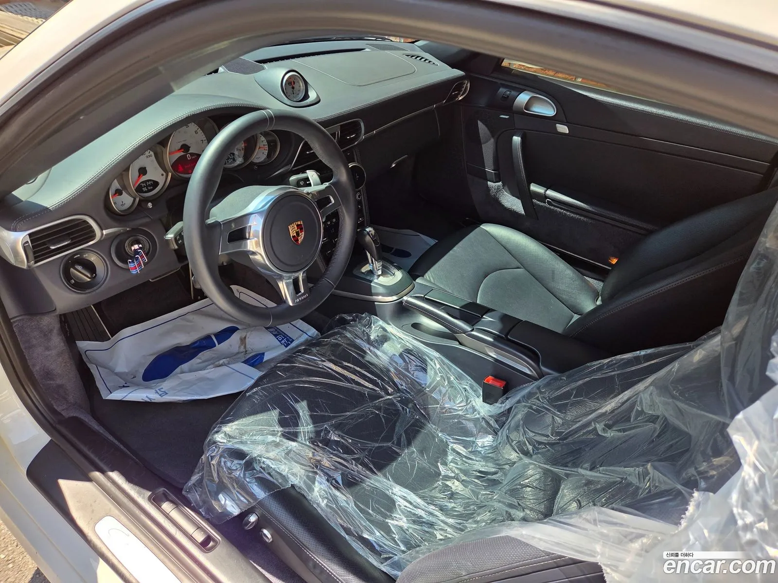 Porsche 911 2009 — 17