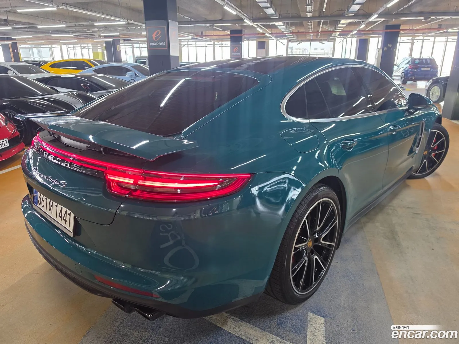 Porsche Panamera 2019 — 17