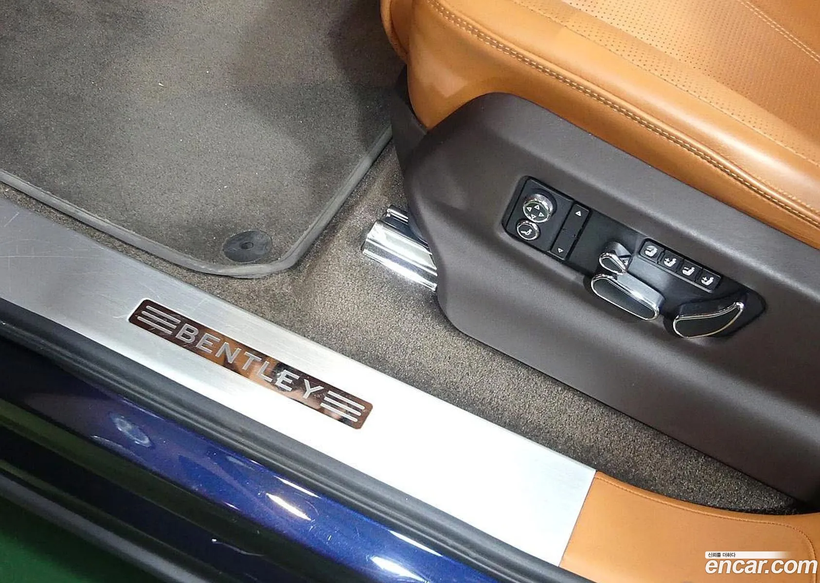 Bentley Bentayga 2021 — 6