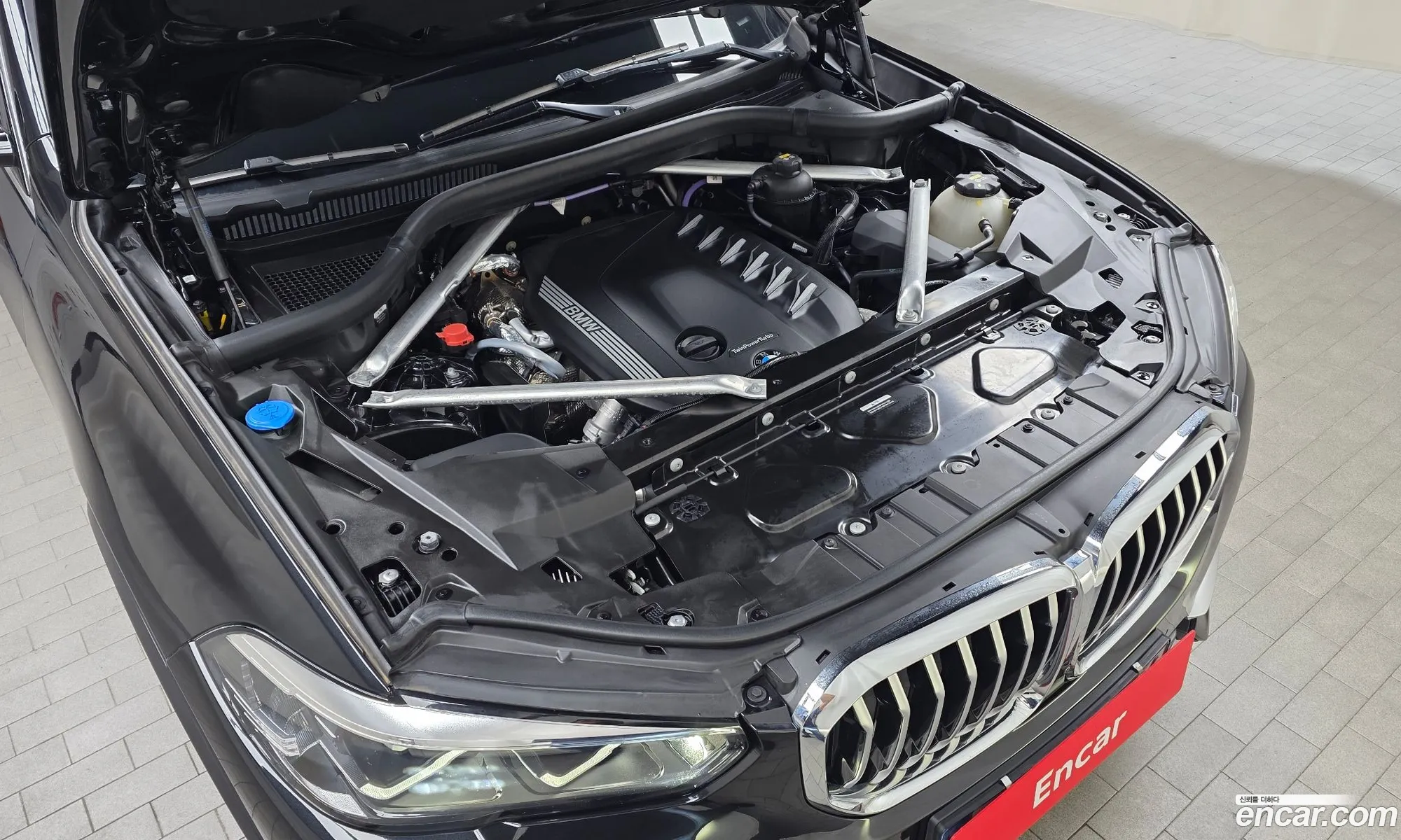 BMW X5 2022 — 7