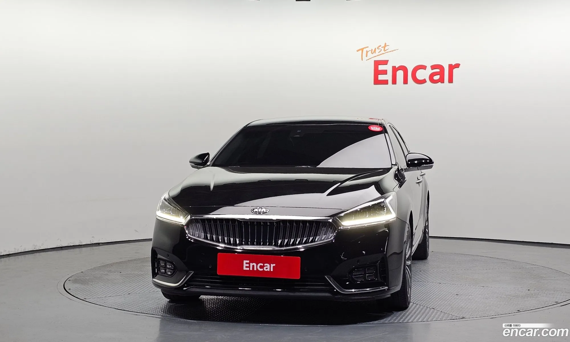 Kia K7 2019 — 19