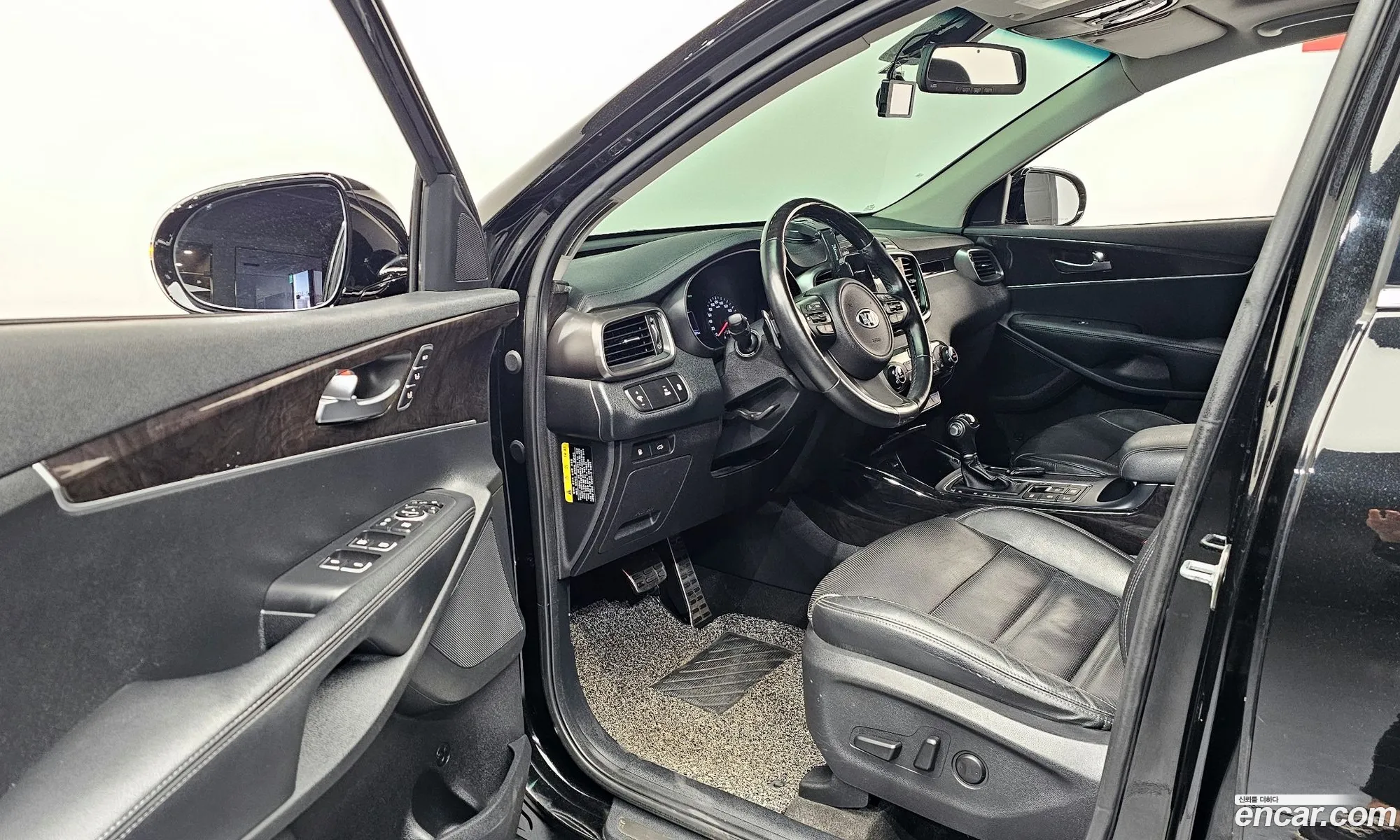 Kia Sorento 2017 — 18