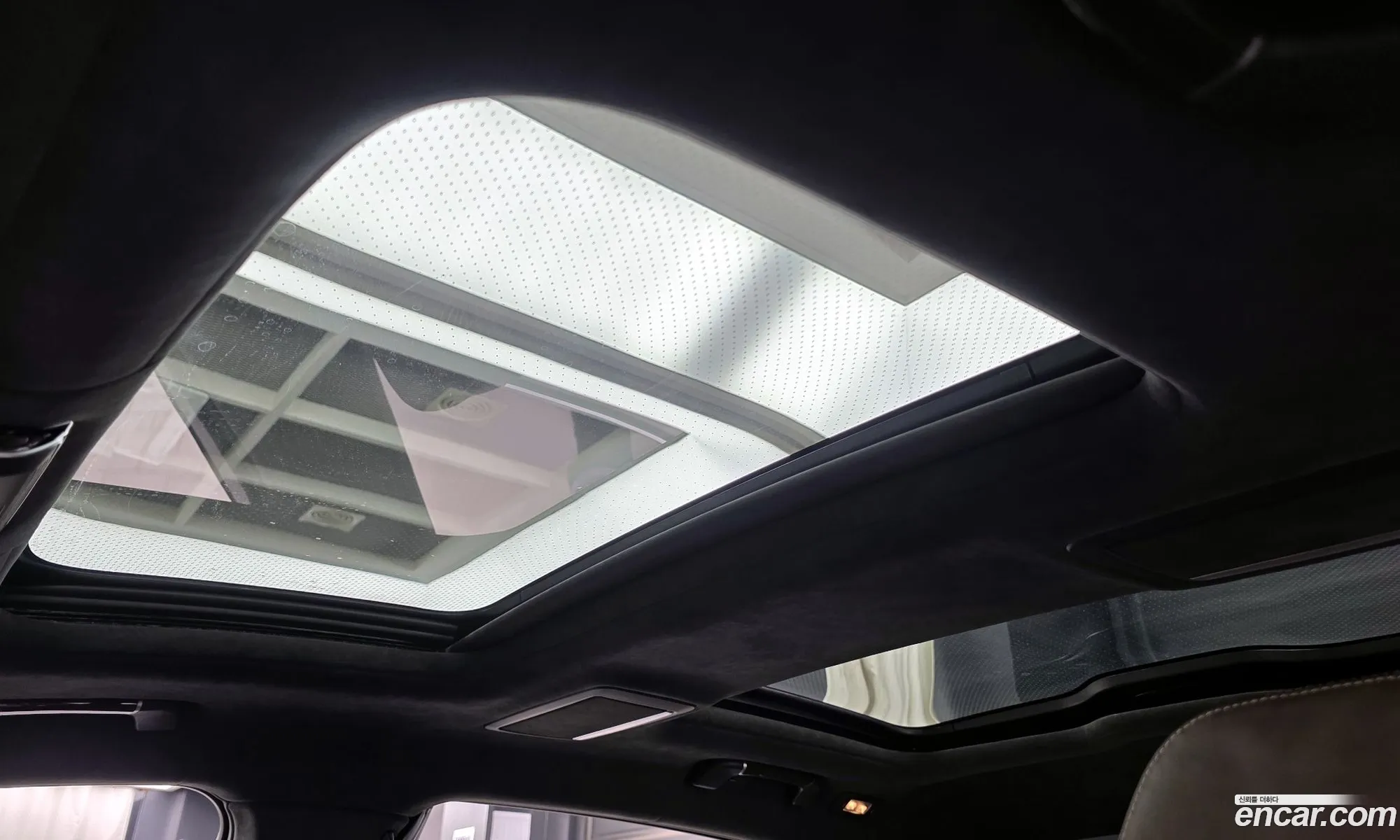BMW 7 Series 2020 — 10
