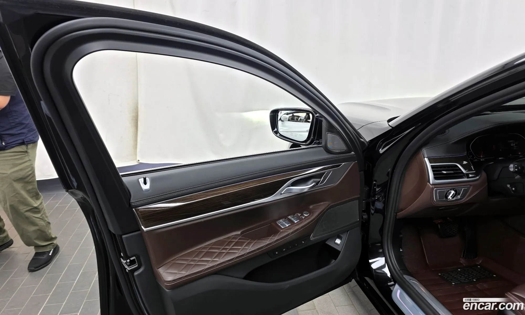 BMW 7 Series 2020 — 14