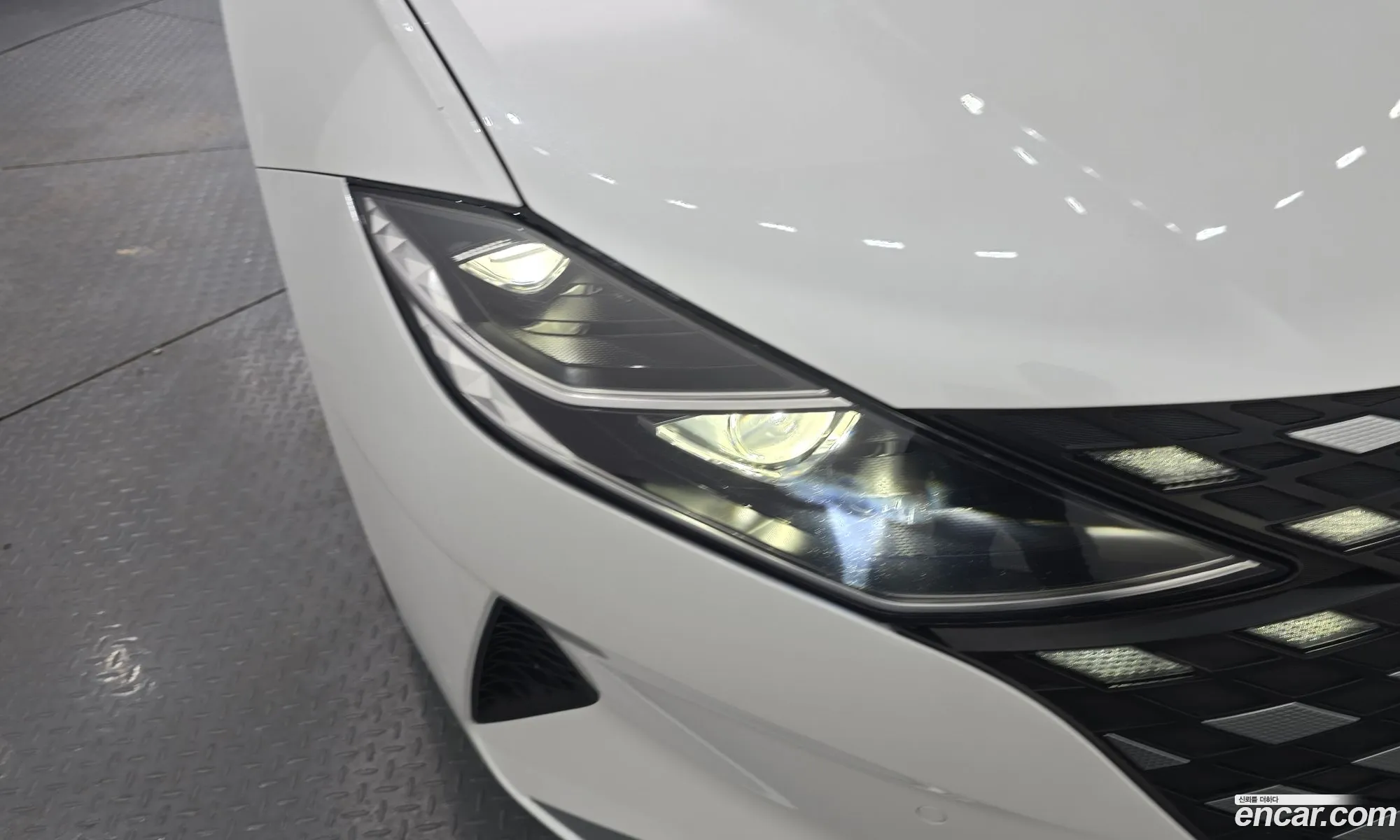 Hyundai Grandeur IG 2019 — 26