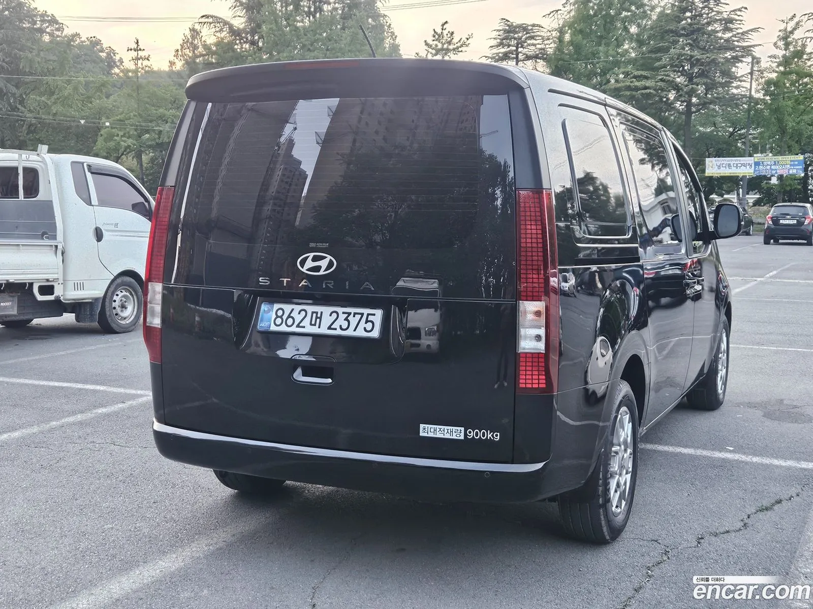 Hyundai Staria 2025 — 16