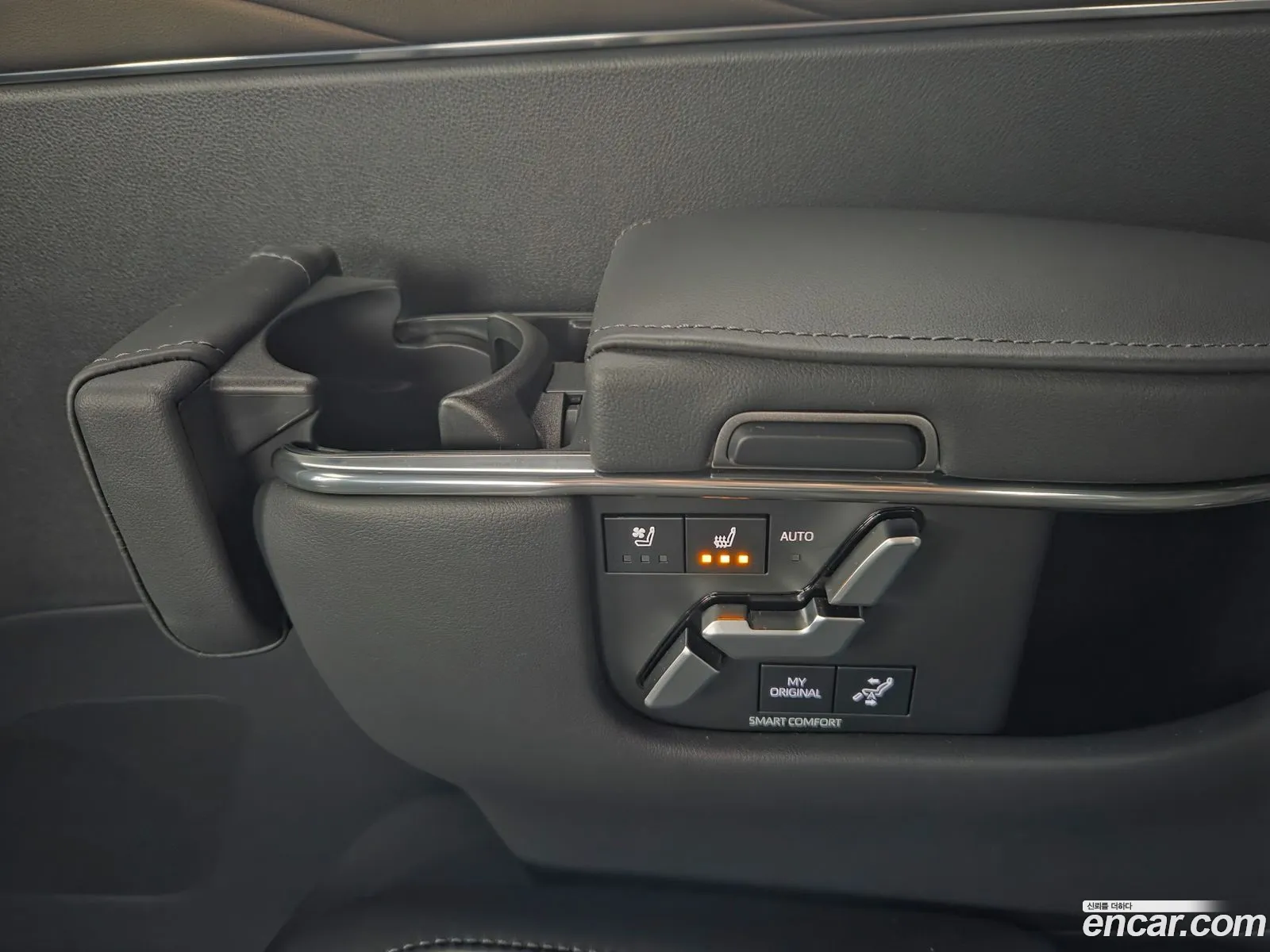 Toyota Alphard 2024 — 15