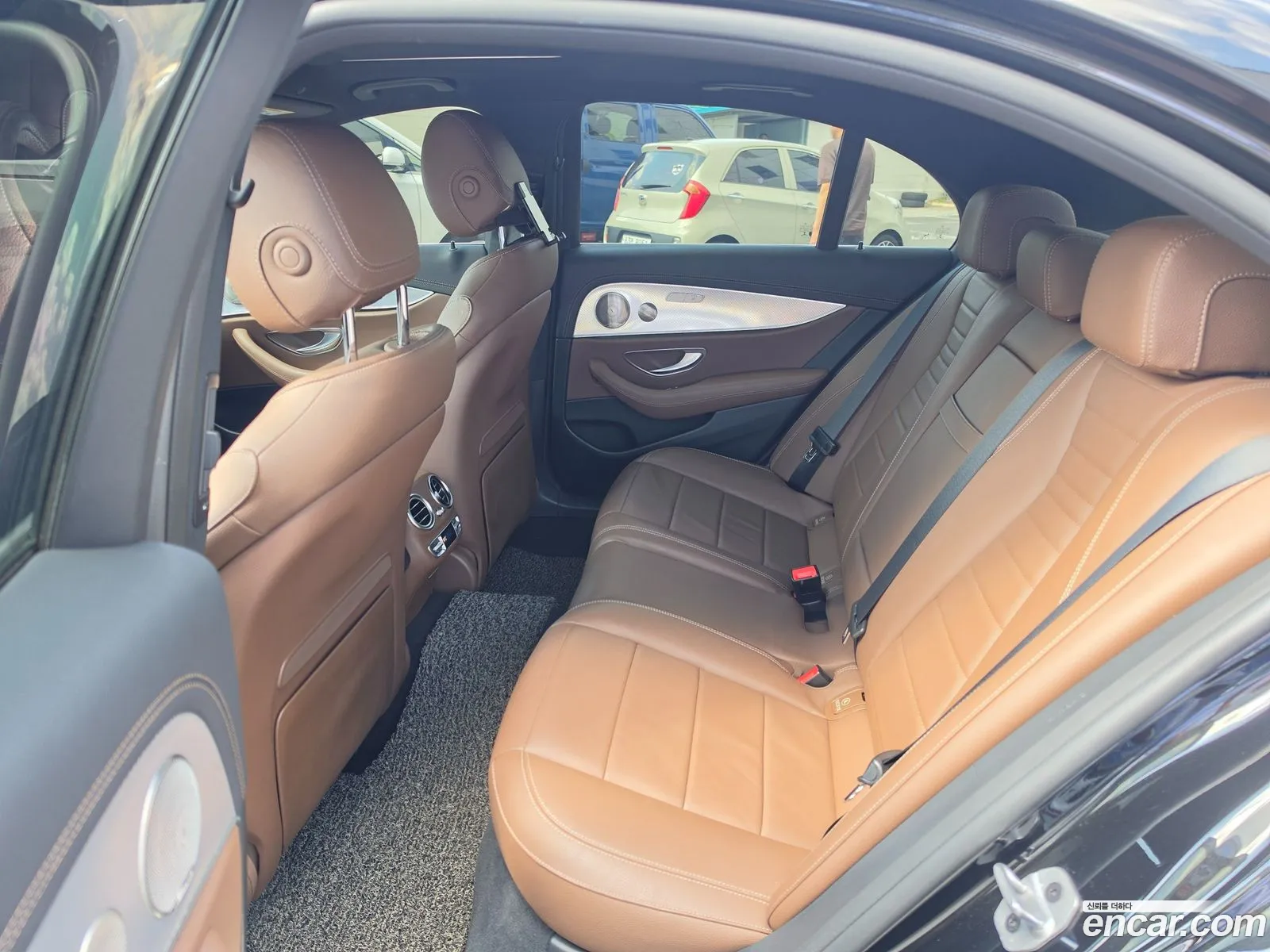 Mercedes-Benz E-Class W213 2021 — 8