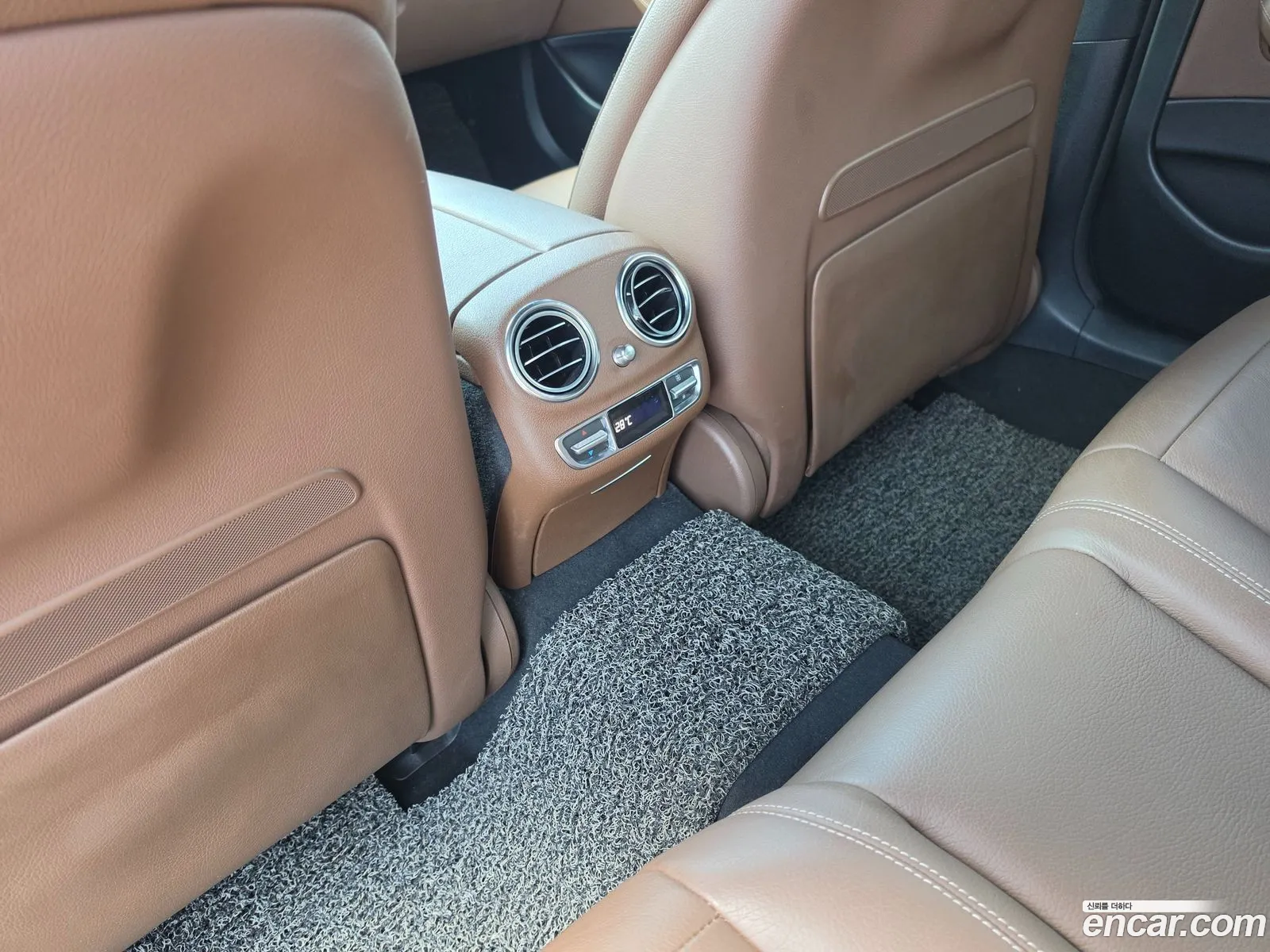 Mercedes-Benz E-Class W213 2021 — 17