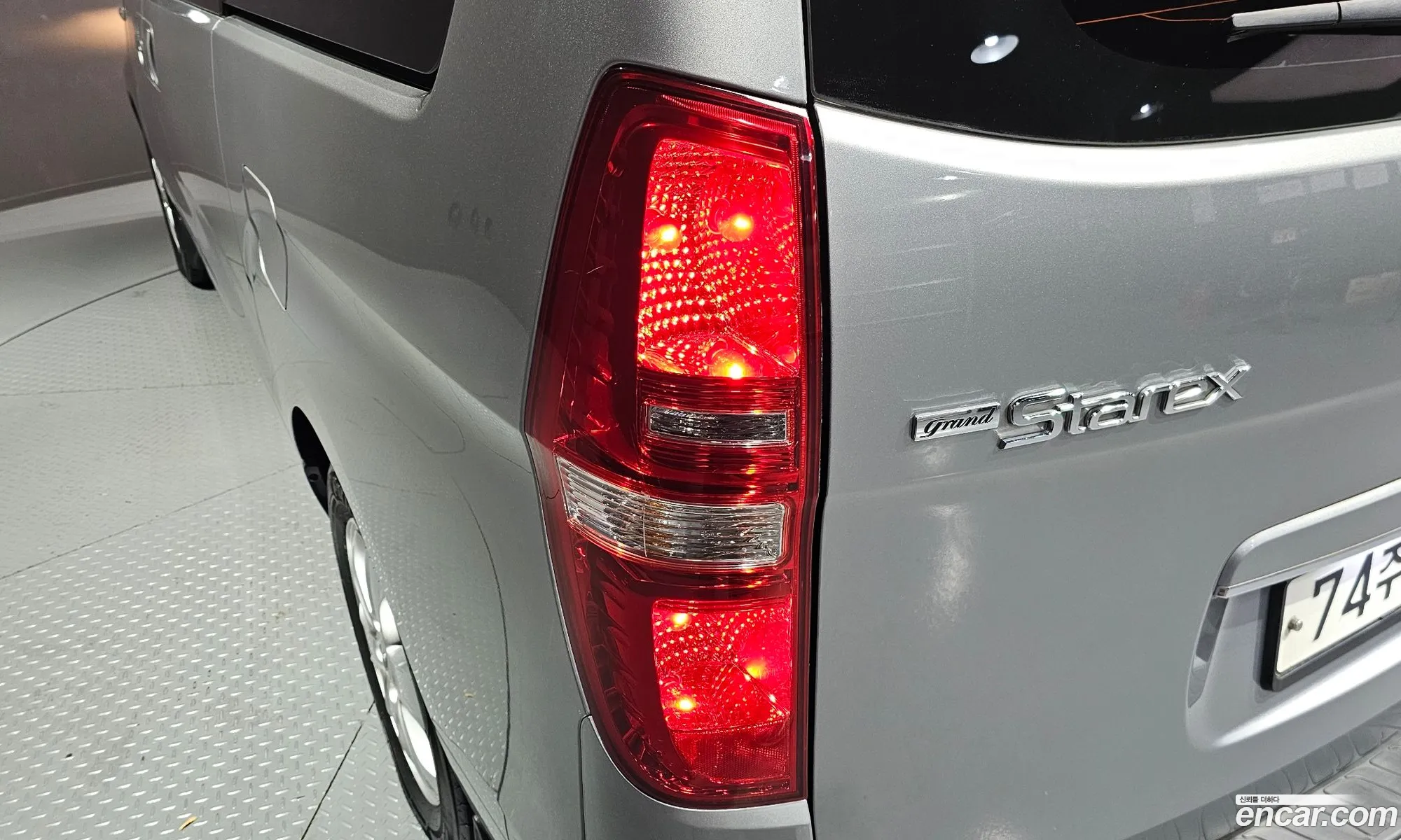 Hyundai Grand Starex 2020 — 12