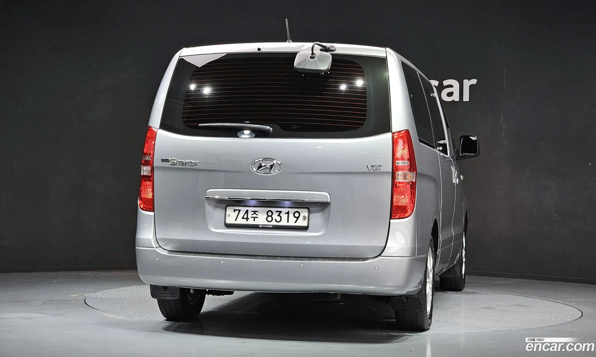 Hyundai Grand Starex 2020 — 16