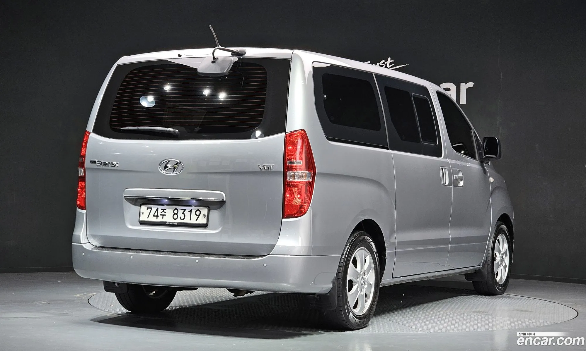Hyundai Grand Starex 2020 — 13