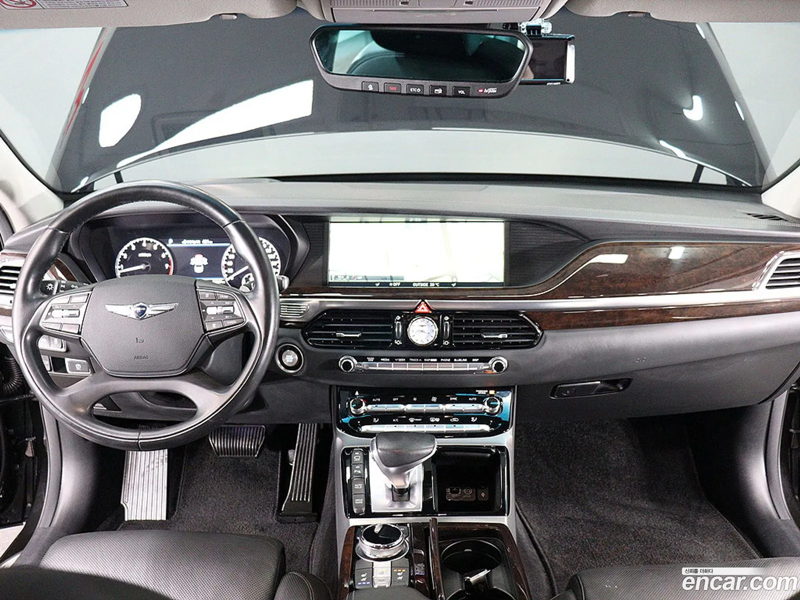 Genesis EQ900 2018 — 7