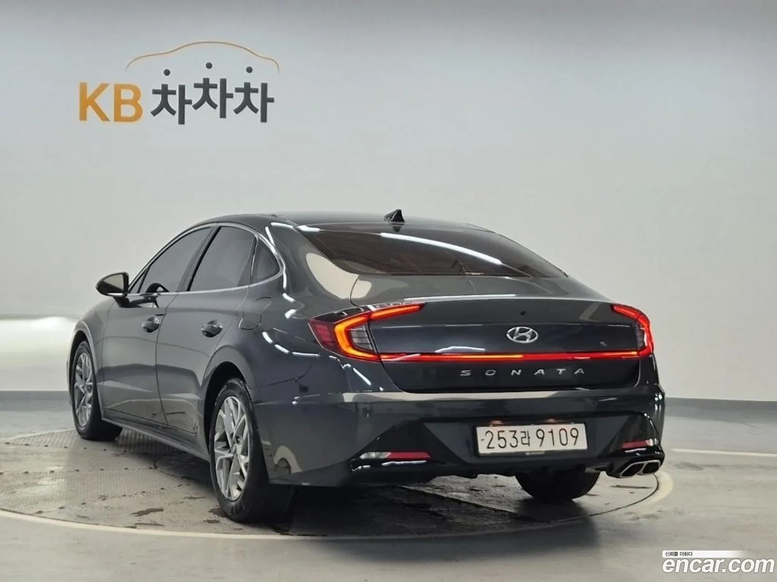 Hyundai Sonata 2022 — 12