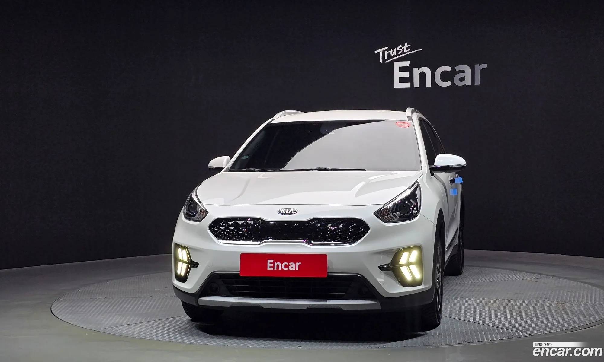 Kia Niro 2019 KNACB81CGLA348643 — 5