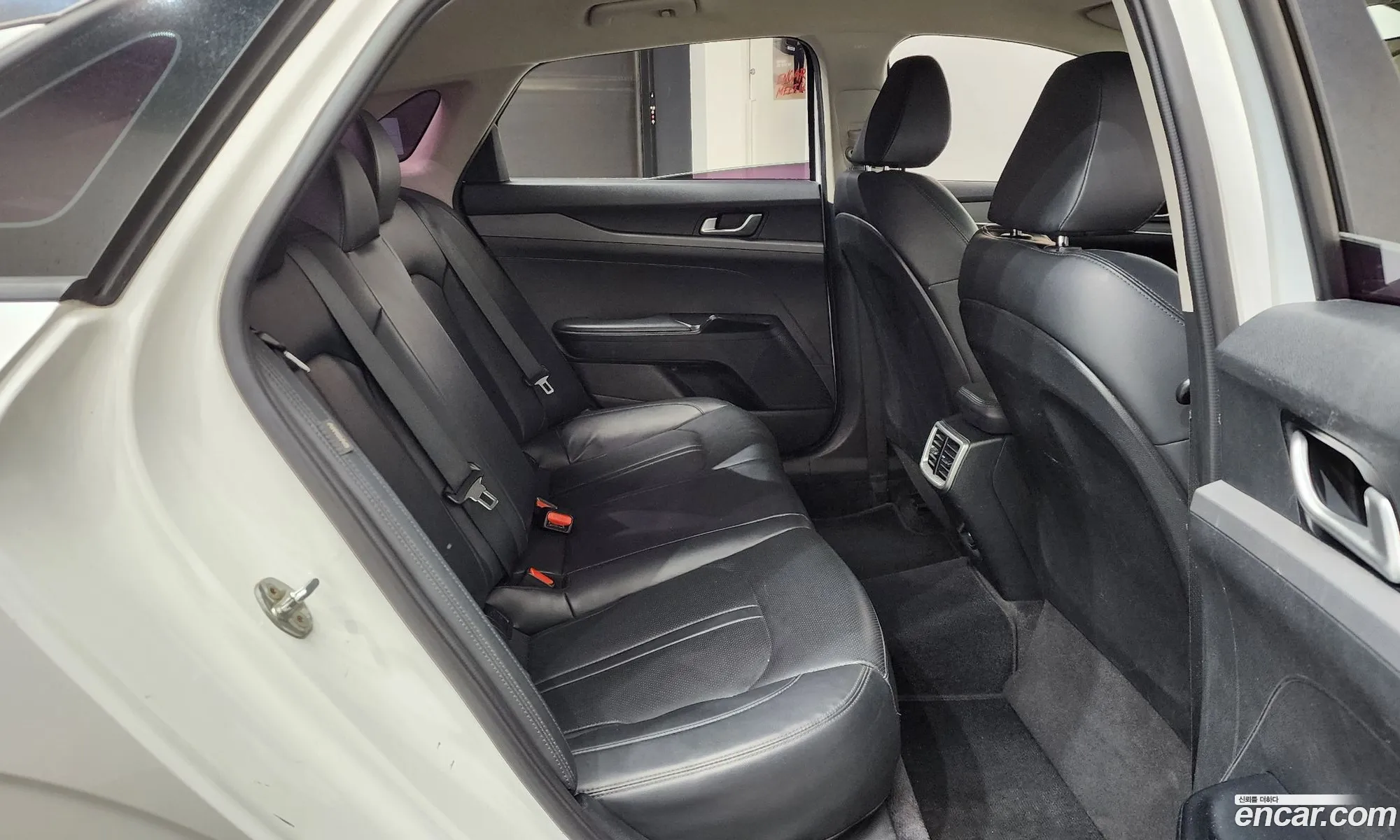 Kia K5 2020 KNAG141ABLA049278 — 11